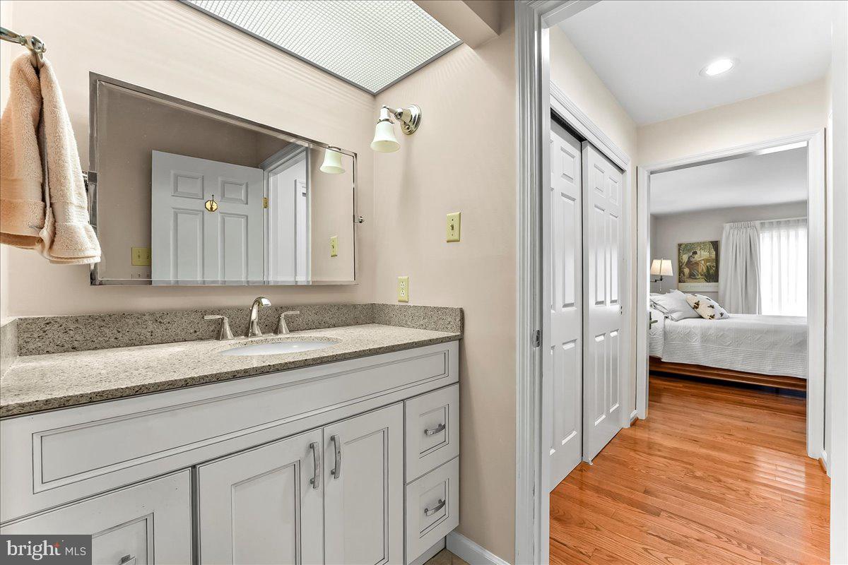 TOFT WOODS - Residential