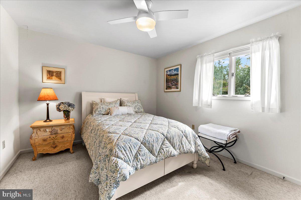 TOFT WOODS - Residential