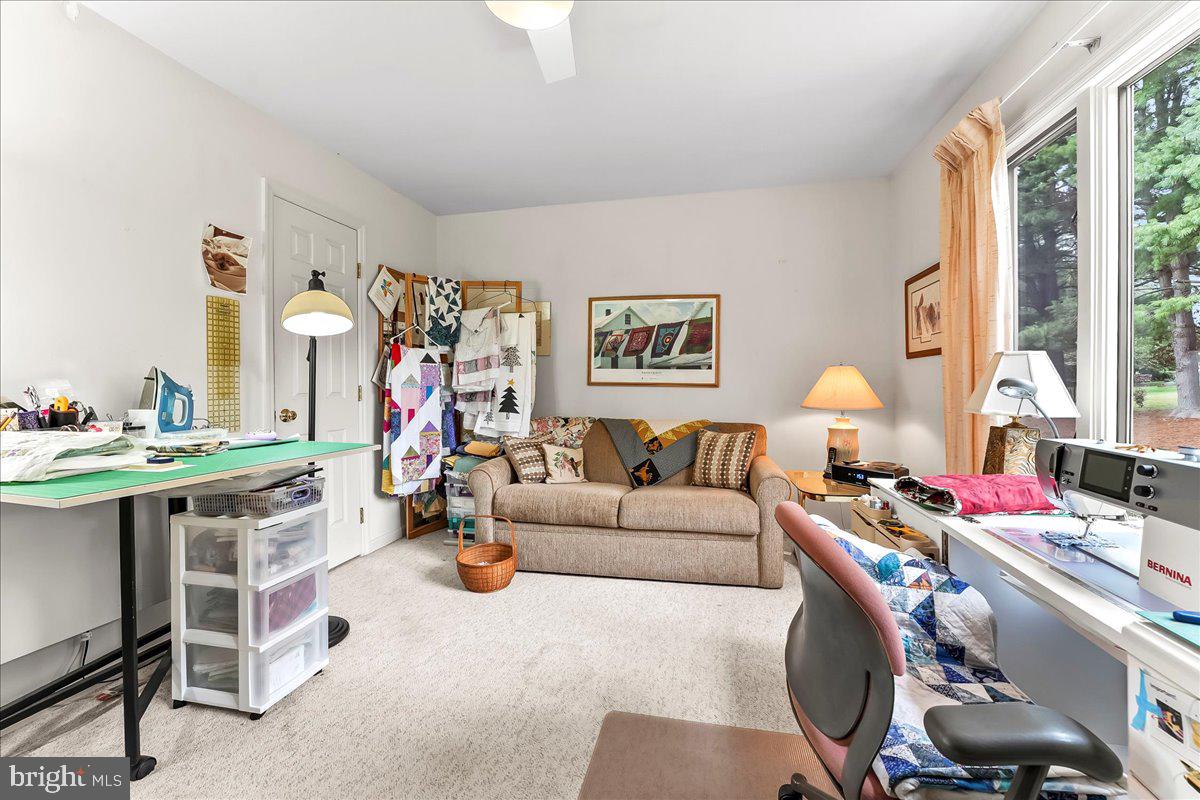 TOFT WOODS - Residential