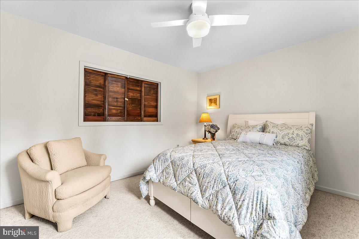 TOFT WOODS - Residential