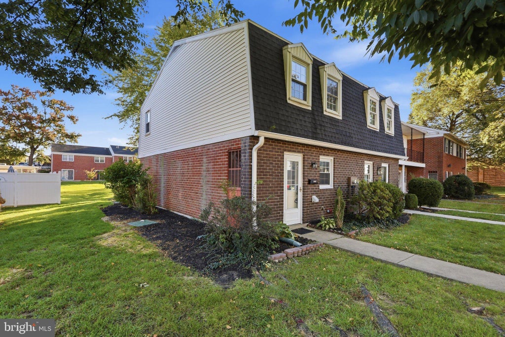 Photo of 1611 Wogan Road, YORK, PA 17404 (MLS # PAYK2113852)