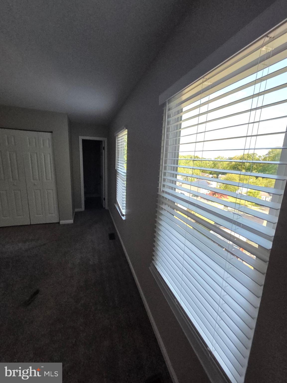 WILLOW HILLS 01 - Residential