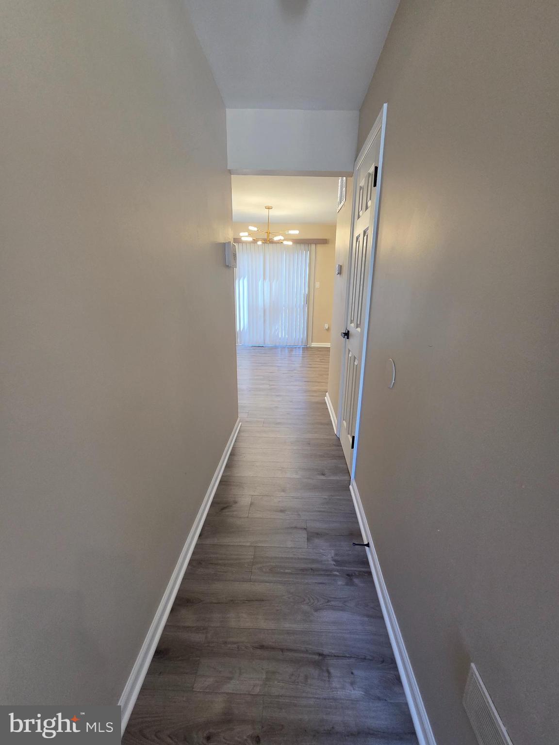 WILLOW HILLS 01 - Residential