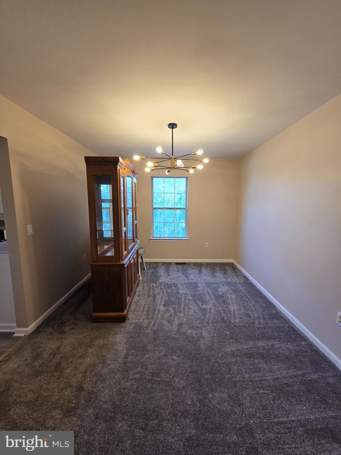 WILLOW HILLS 01 - Residential
