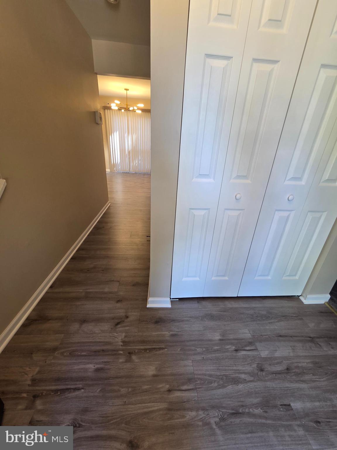 WILLOW HILLS 01 - Residential