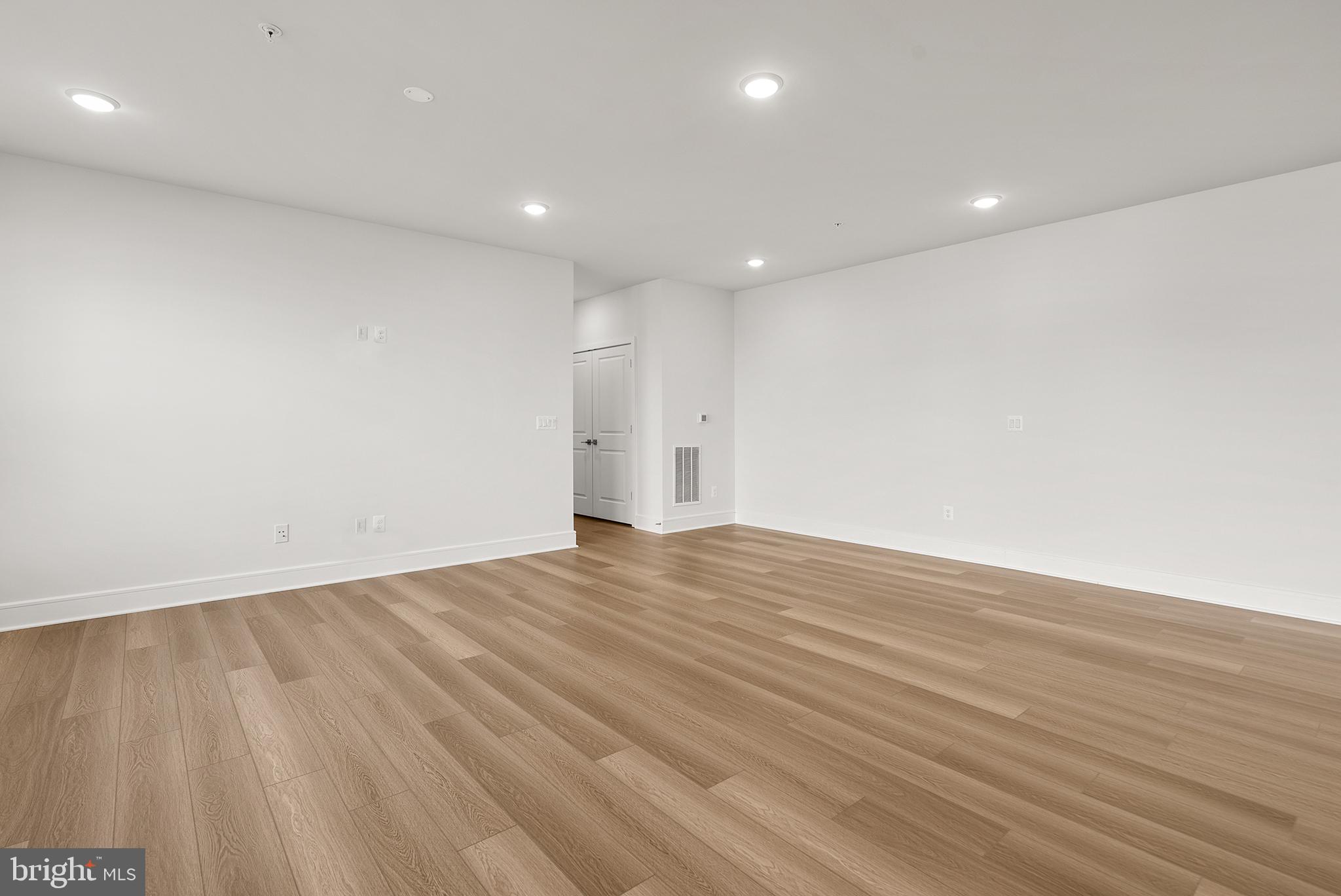 BIRCHWOOD AT BRAMBLETON - Residential