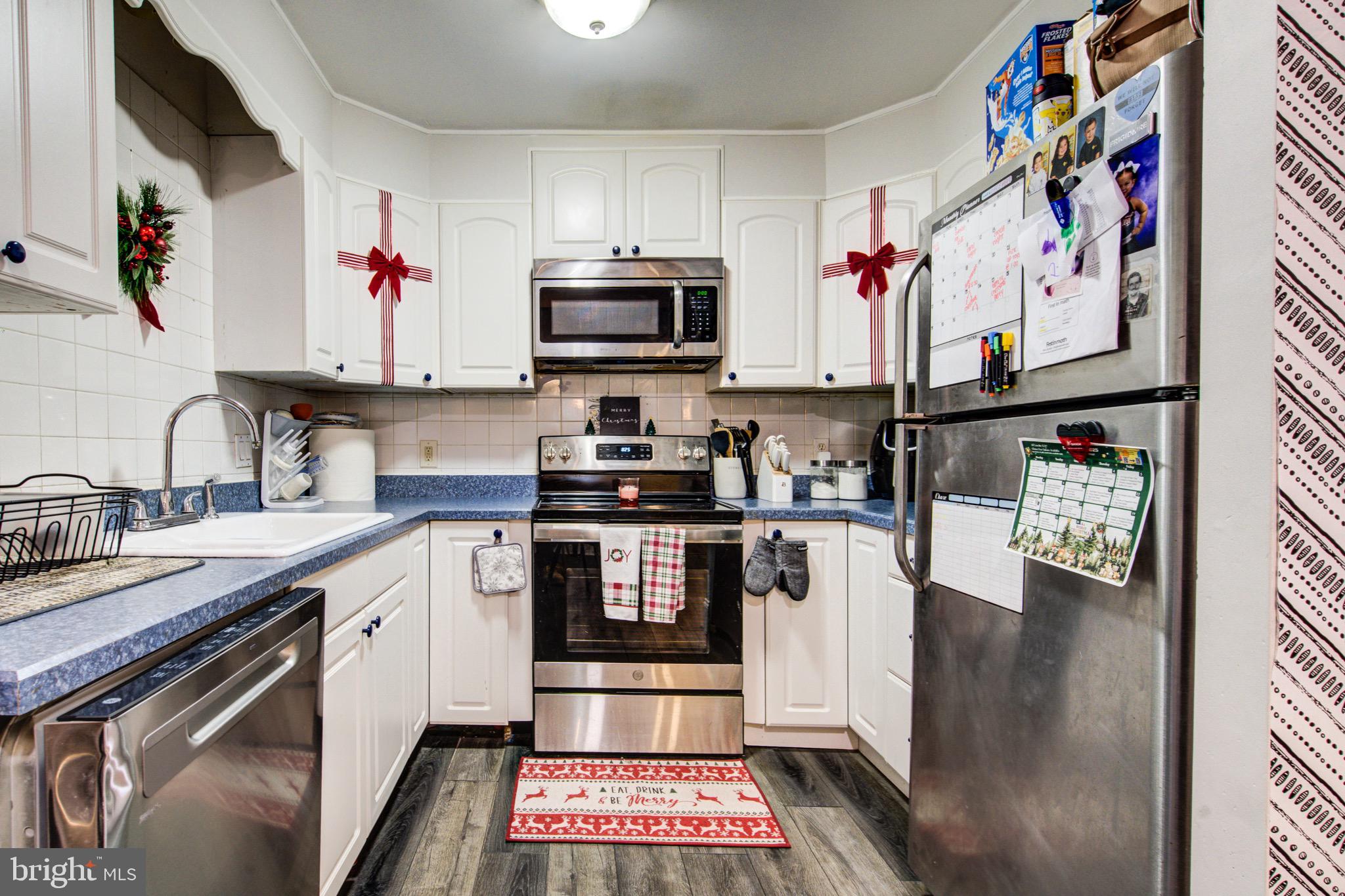 INDIAN CREEK - Residential