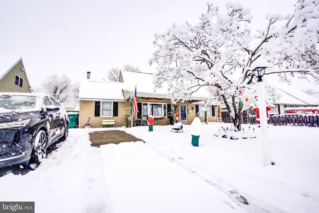 Photo of 83 Indigo Road, LEVITTOWN, PA 19057 (MLS # PABU2110466)