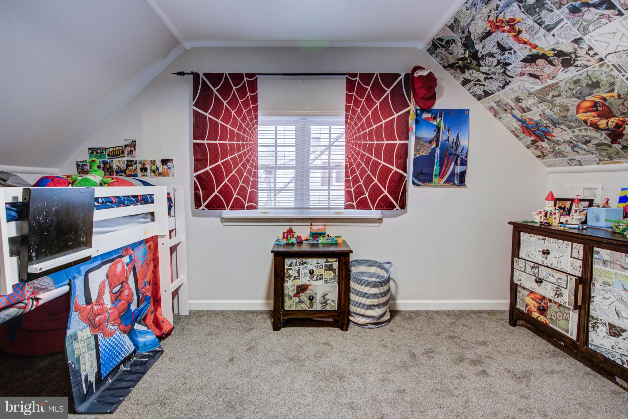 INDIAN CREEK - Residential