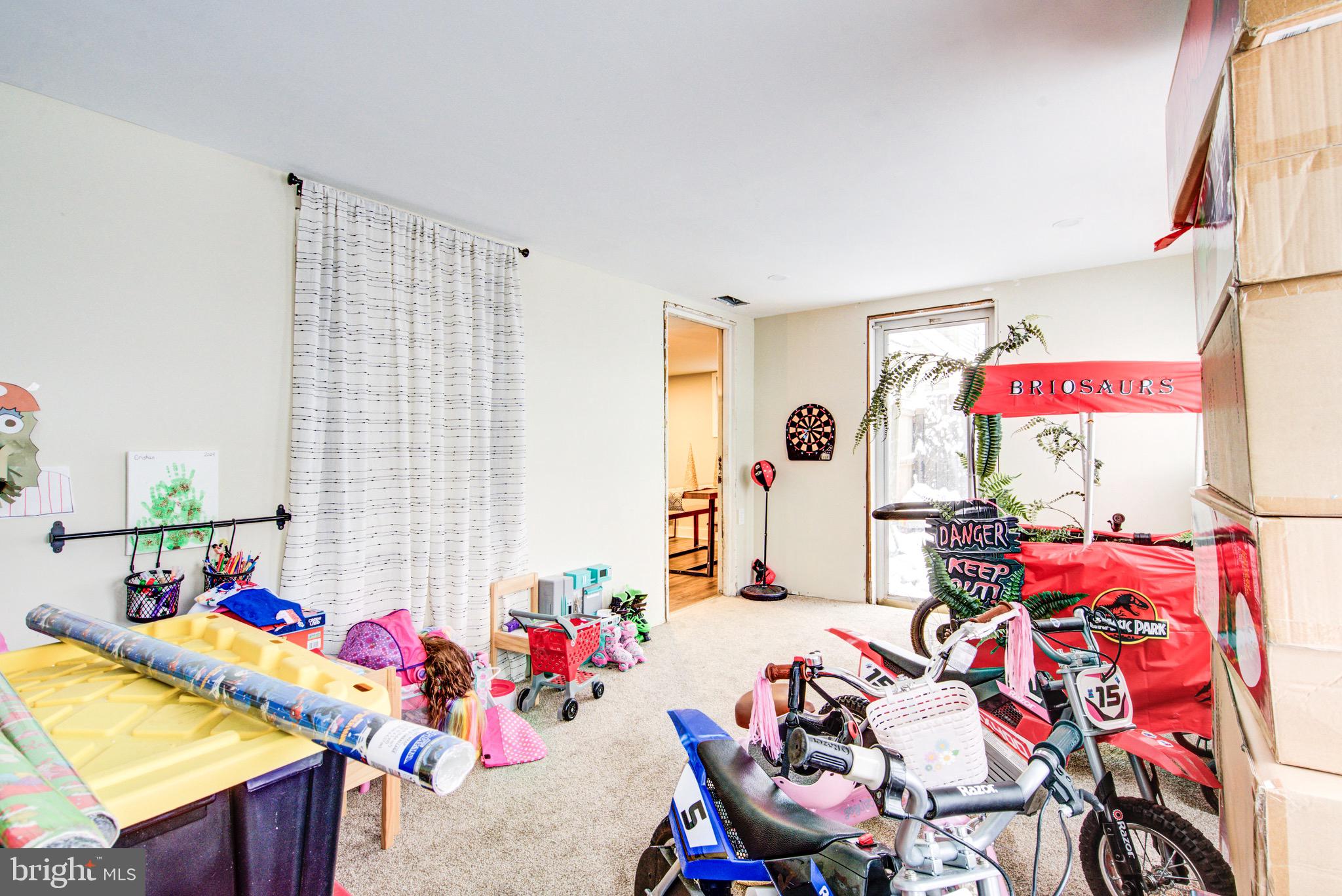 INDIAN CREEK - Residential