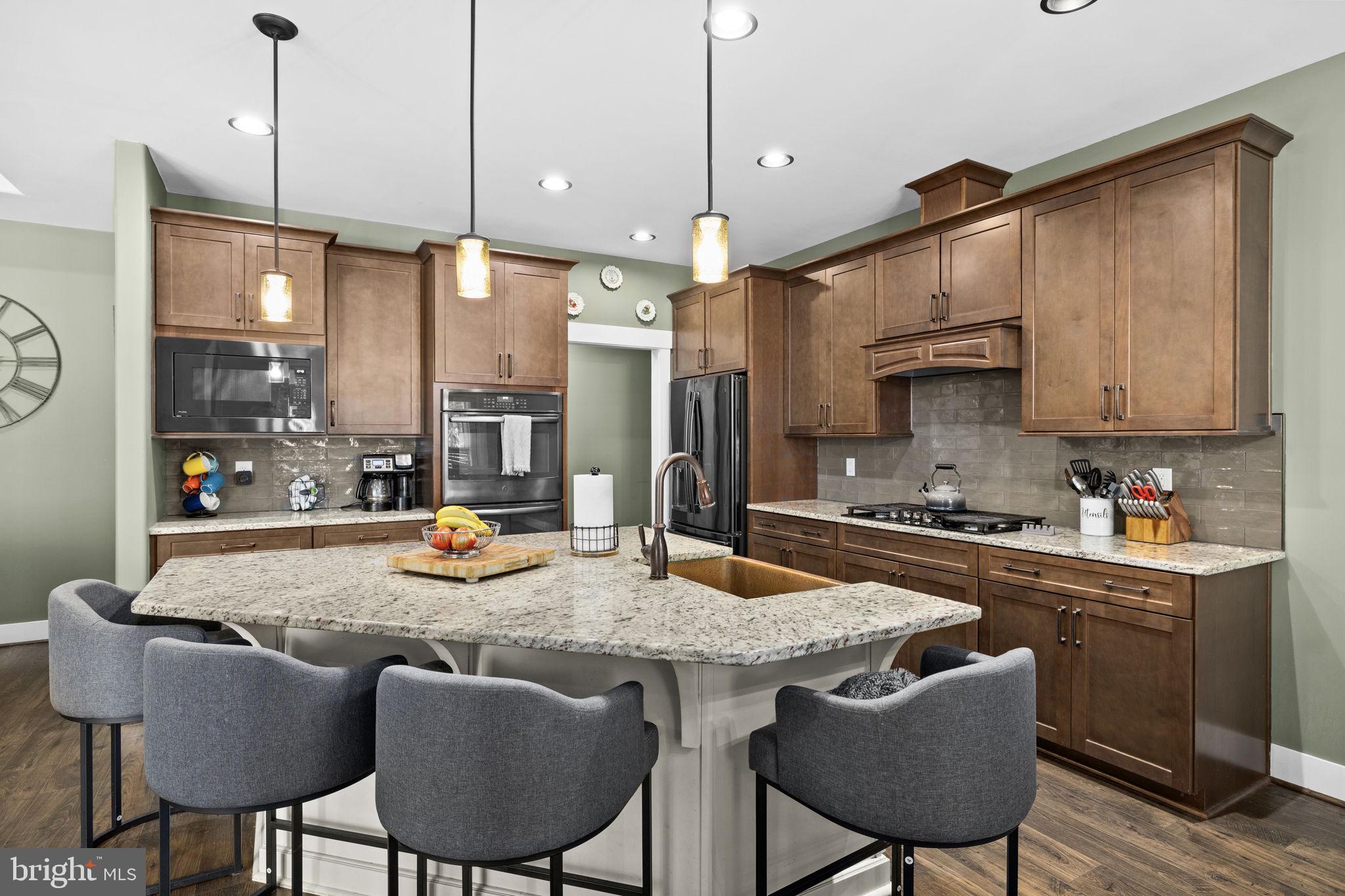 THE WATERS AT LAKE ANNA - Residential