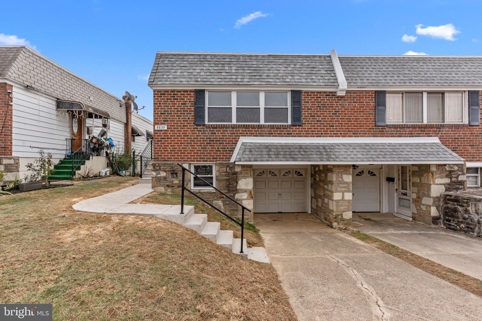 BUSTLETON - Residential