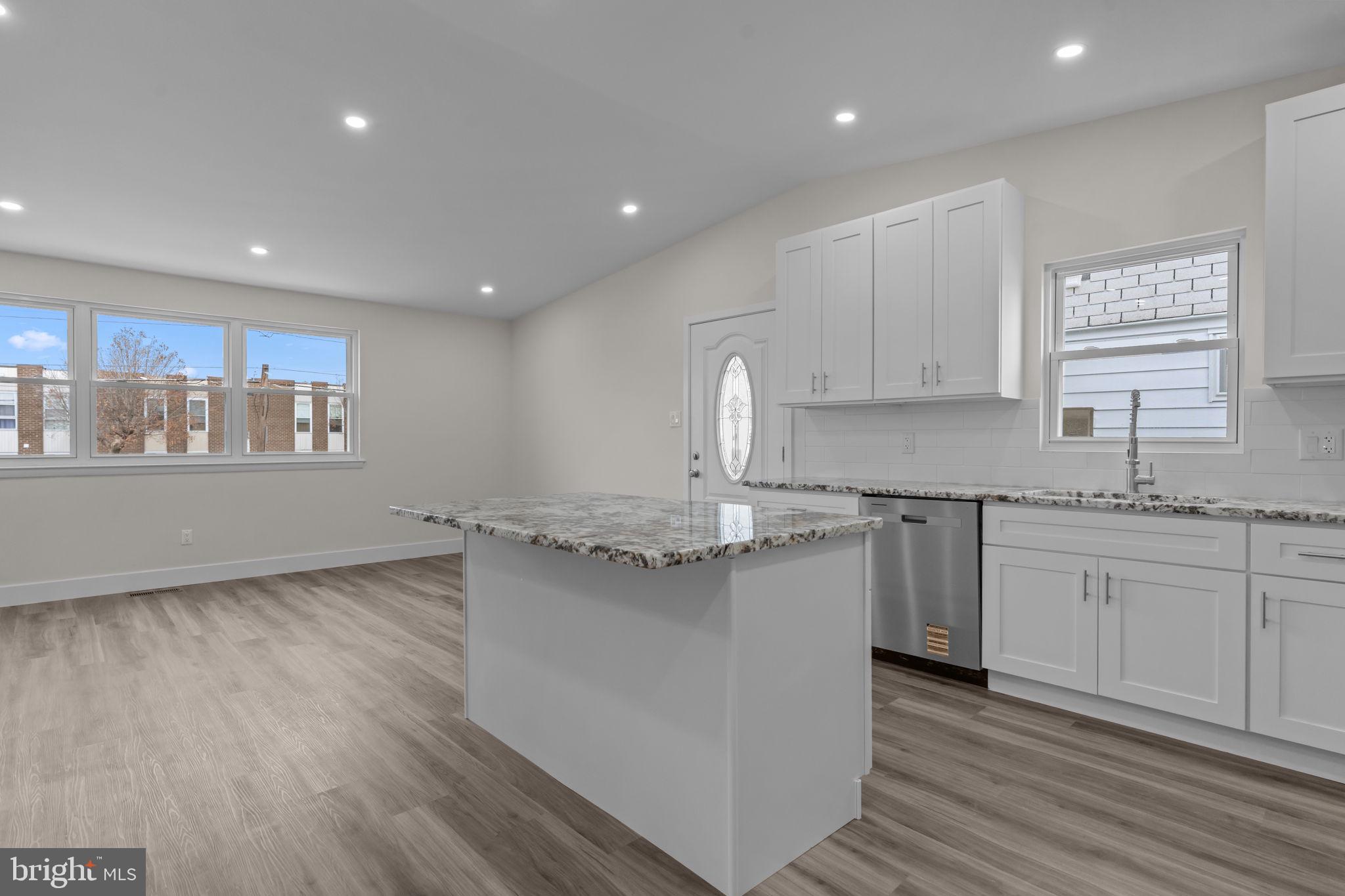 BUSTLETON - Residential