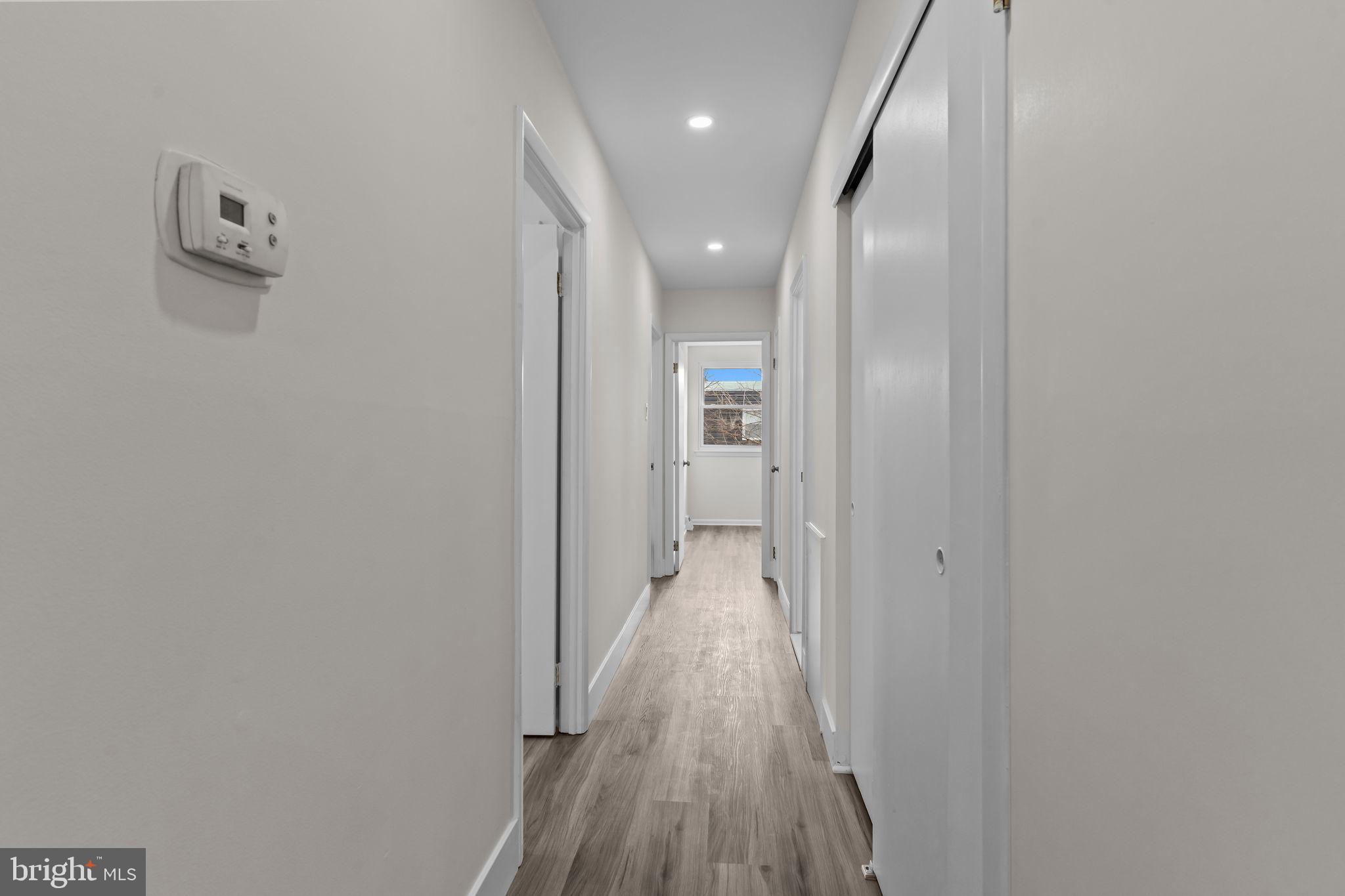 BUSTLETON - Residential