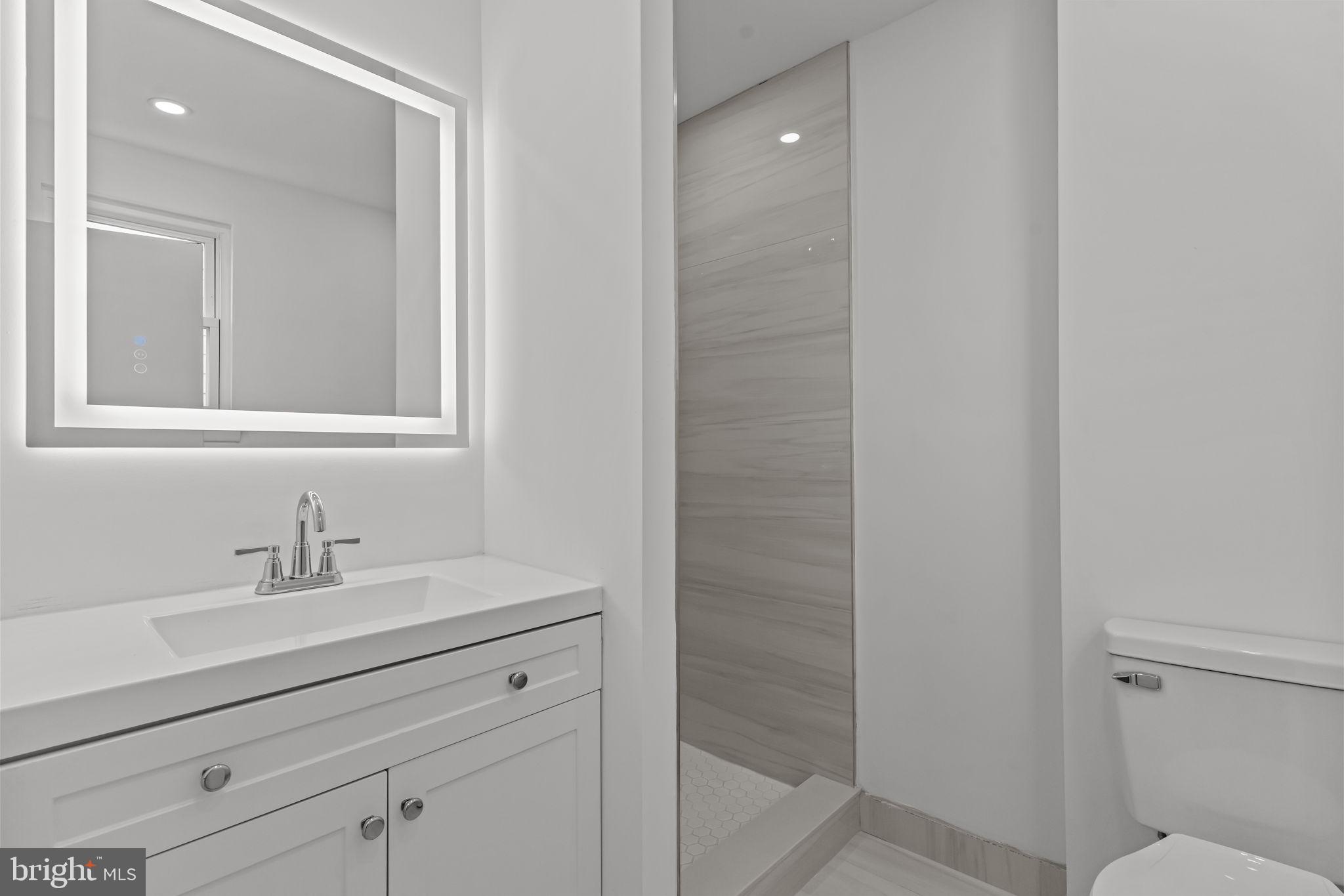 BUSTLETON - Residential