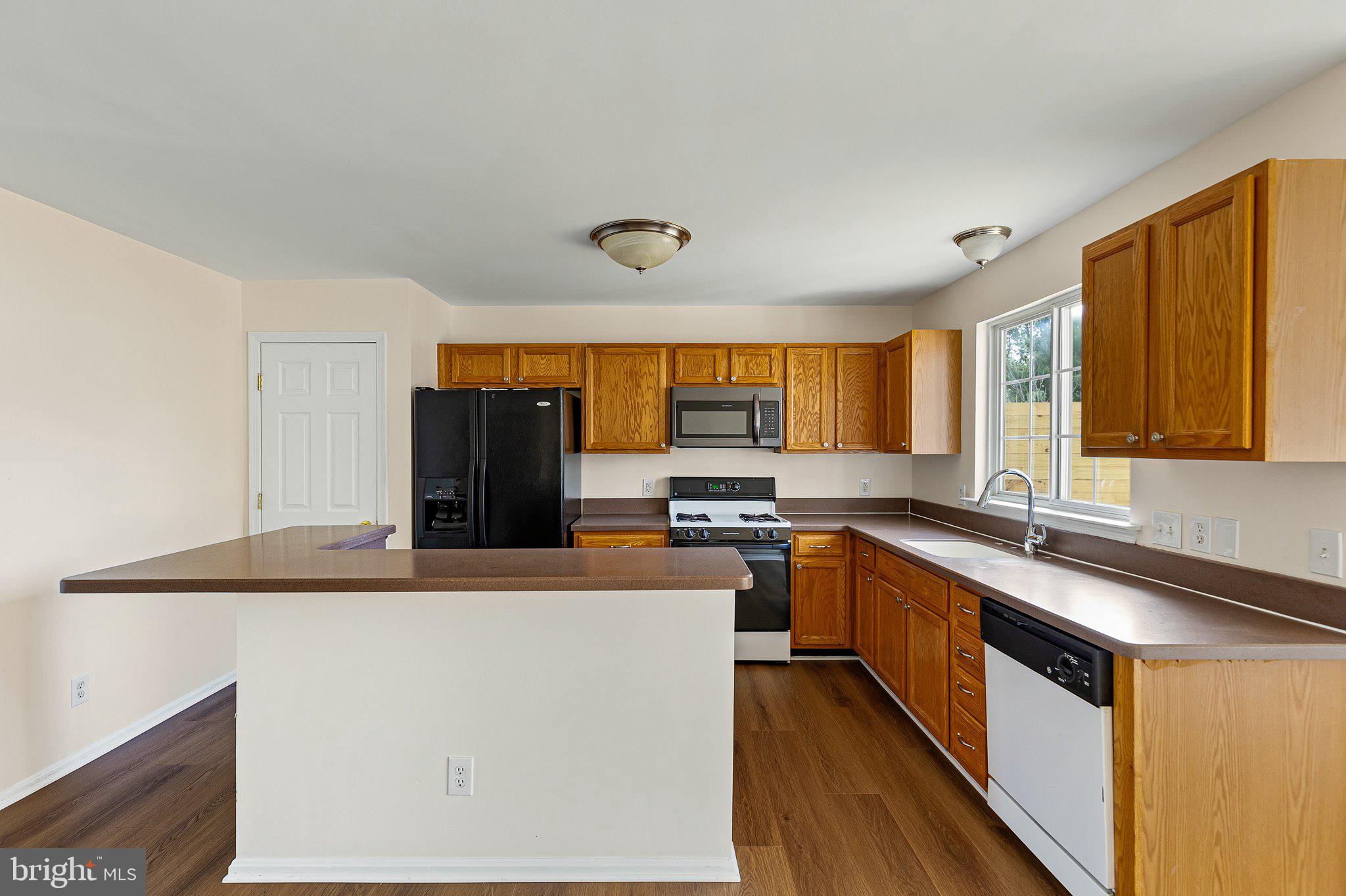 22 CRENSHAW COURT
