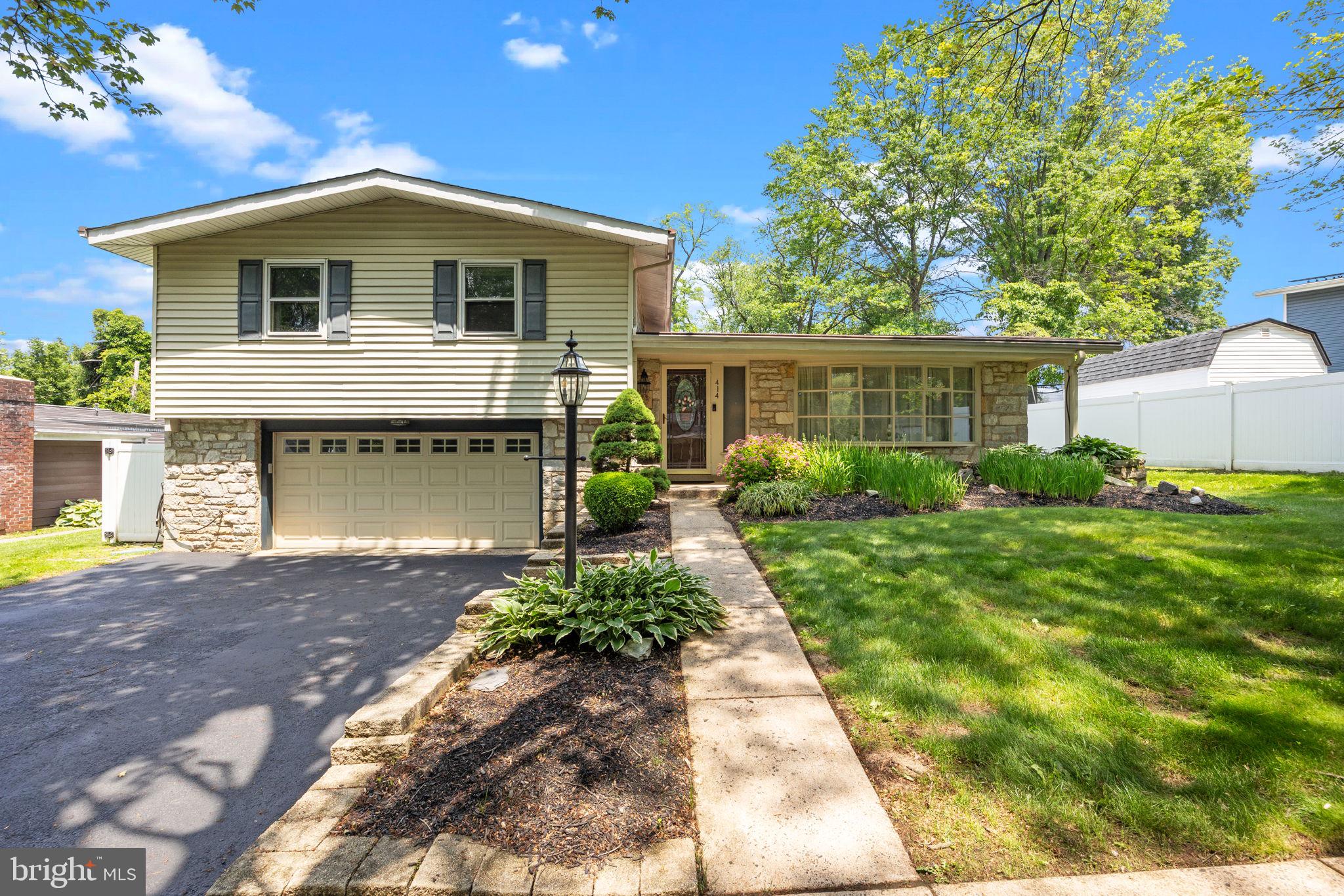 414 BRUCE ROAD