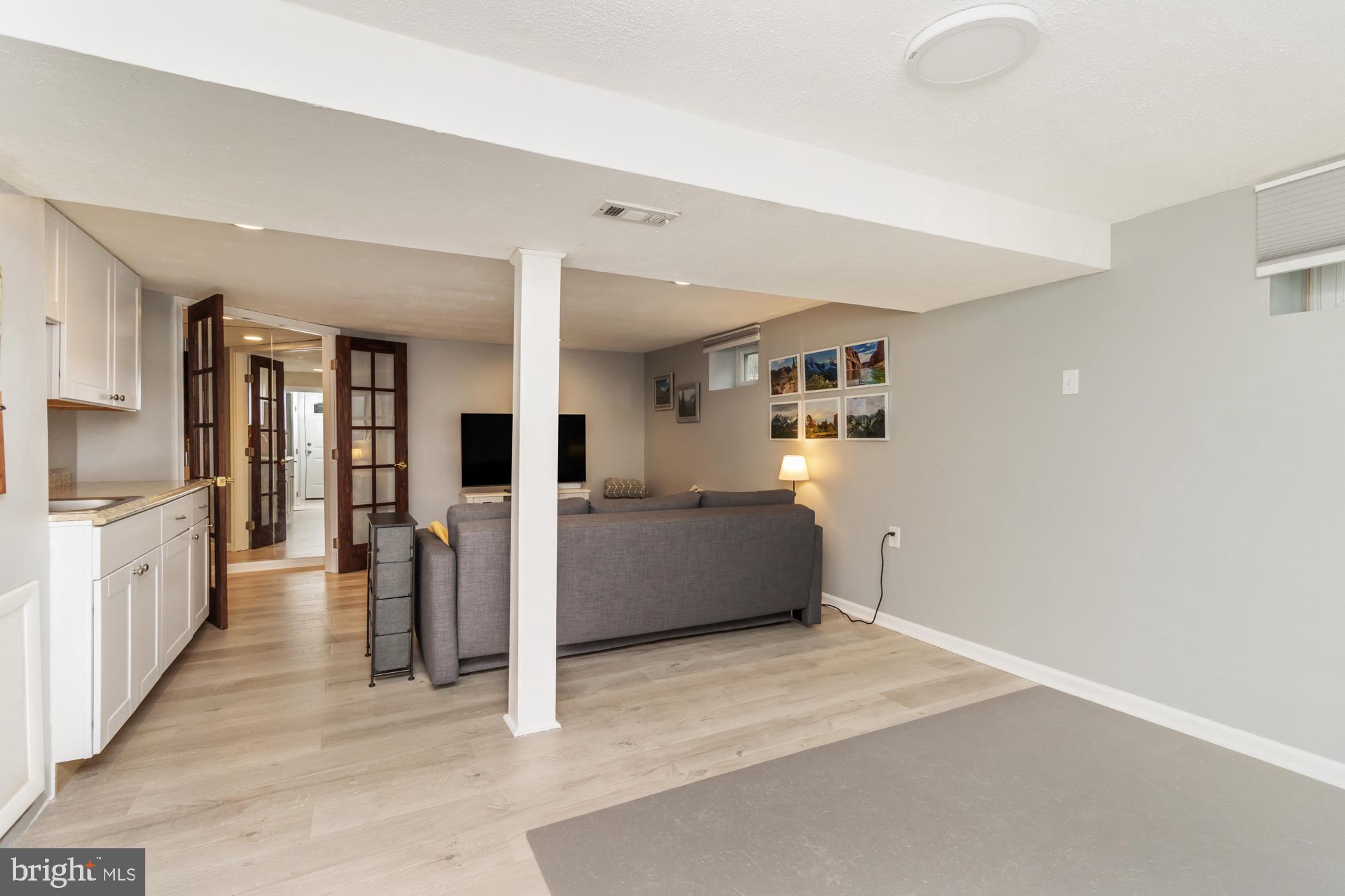 HARFORD HILLS - Residential