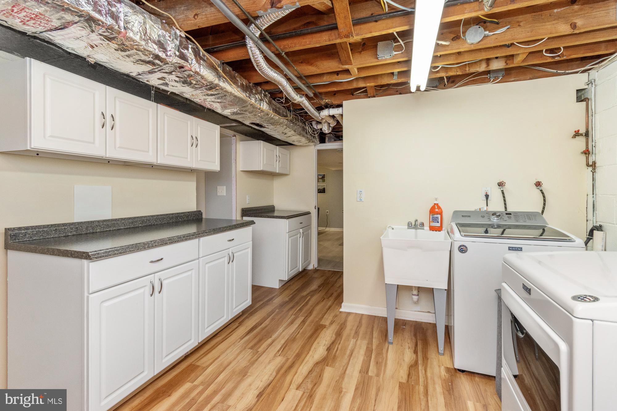 HARFORD HILLS - Residential