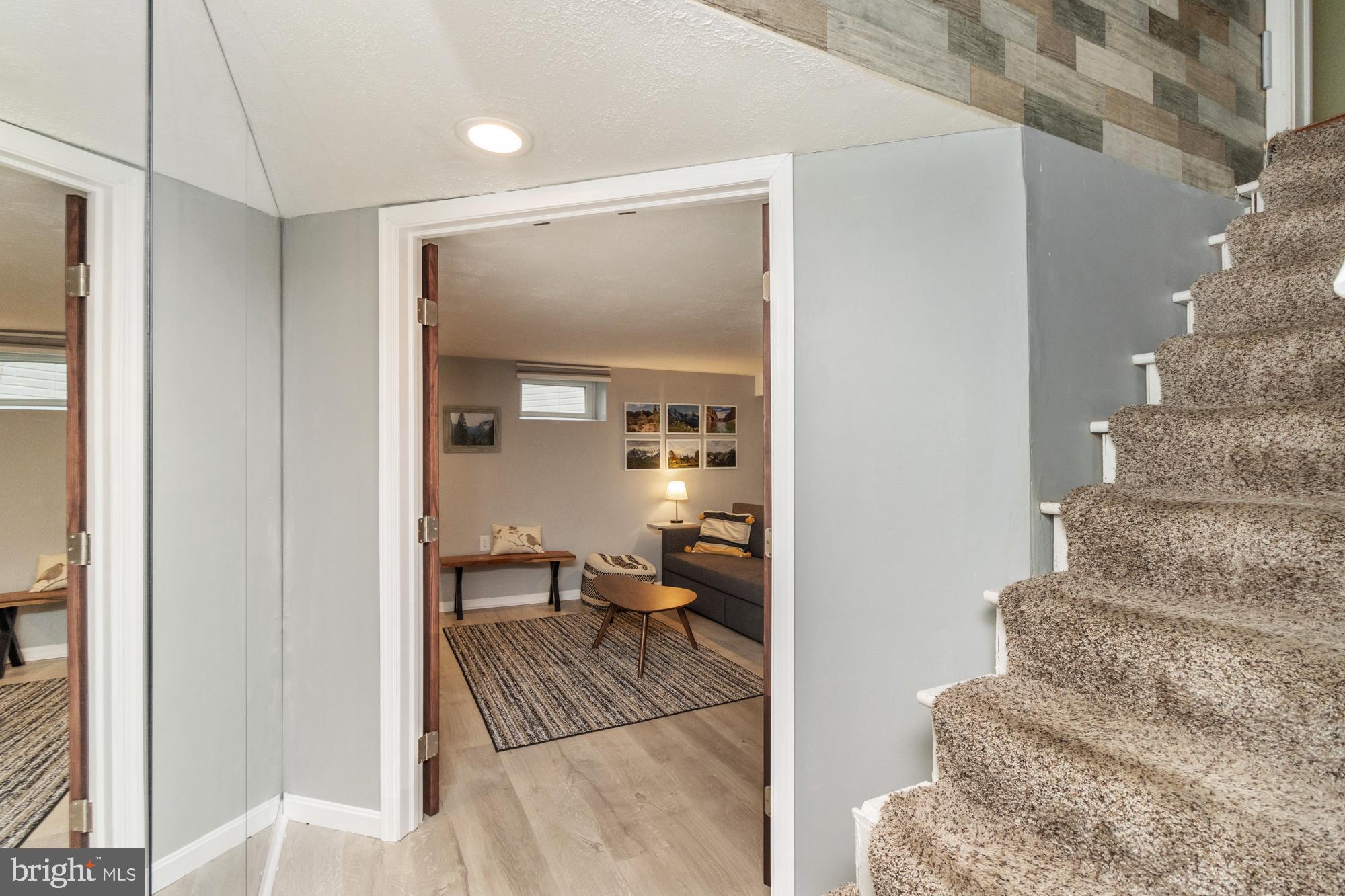 HARFORD HILLS - Residential