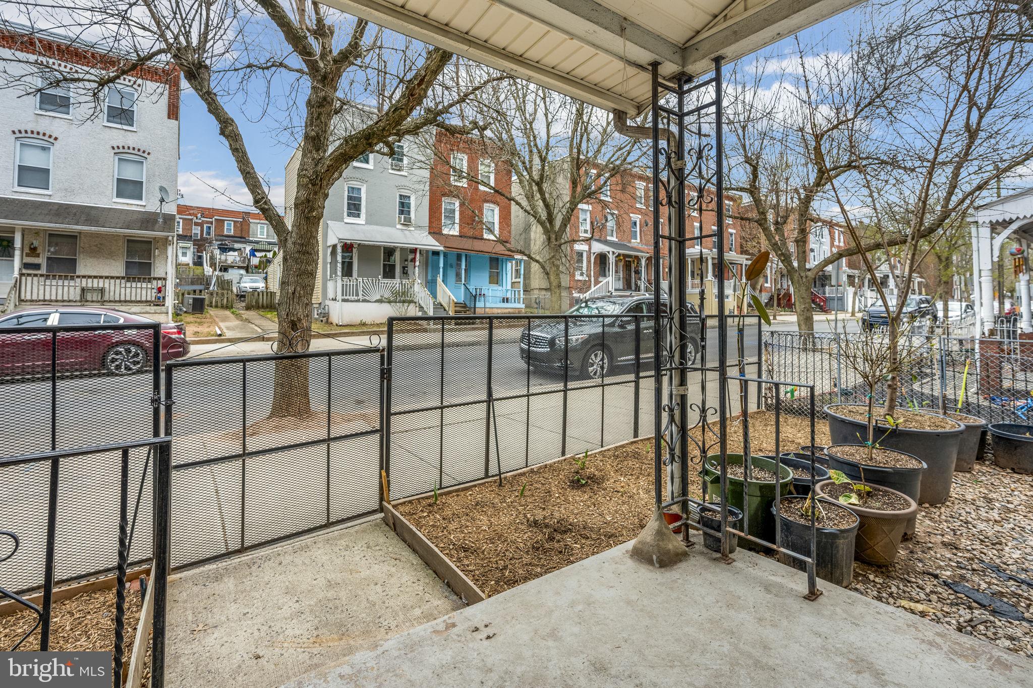 NORRISTOWN - Residential