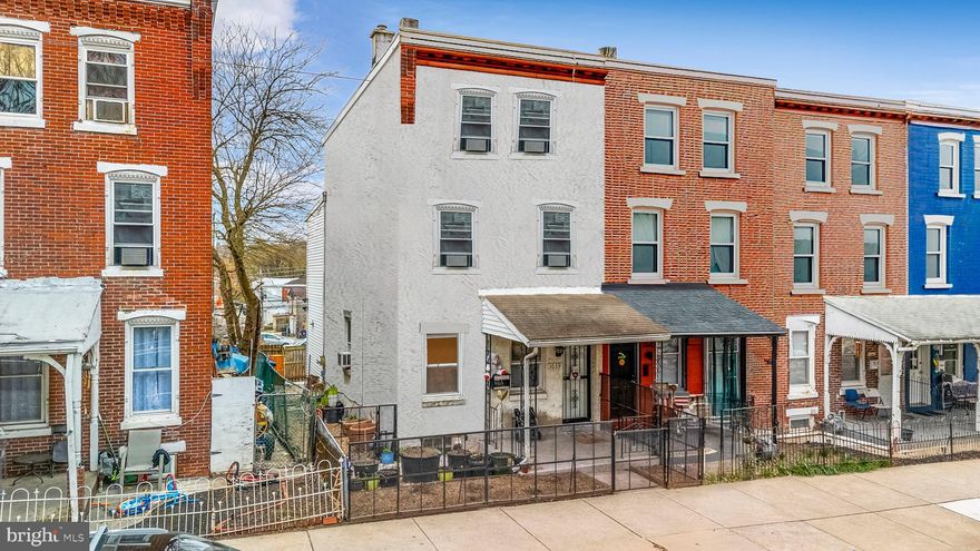 Great investment opportunity! Currently rented for $1900 a month, lease ends December 2025.  Beautifully updated with the latest finishes throughout. The kitchen showcases top-tier stainless steel appliances, elegant marble tile countertops, and an exquisite designer backsplash. As an end-unit row home, this space is drenched in natural light, enhancing the open-concept first floor that seamlessly combines a spacious great room, dining area, kitchen, and a convenient powder room.
Ascend to the second and third levels, where you'll find four generously sized, bright bedrooms, accompanied by a stylish bathroom and abundant closet space. Off-street parking accommodates 3+ vehicles. Schedule a visit today before it’s gone!