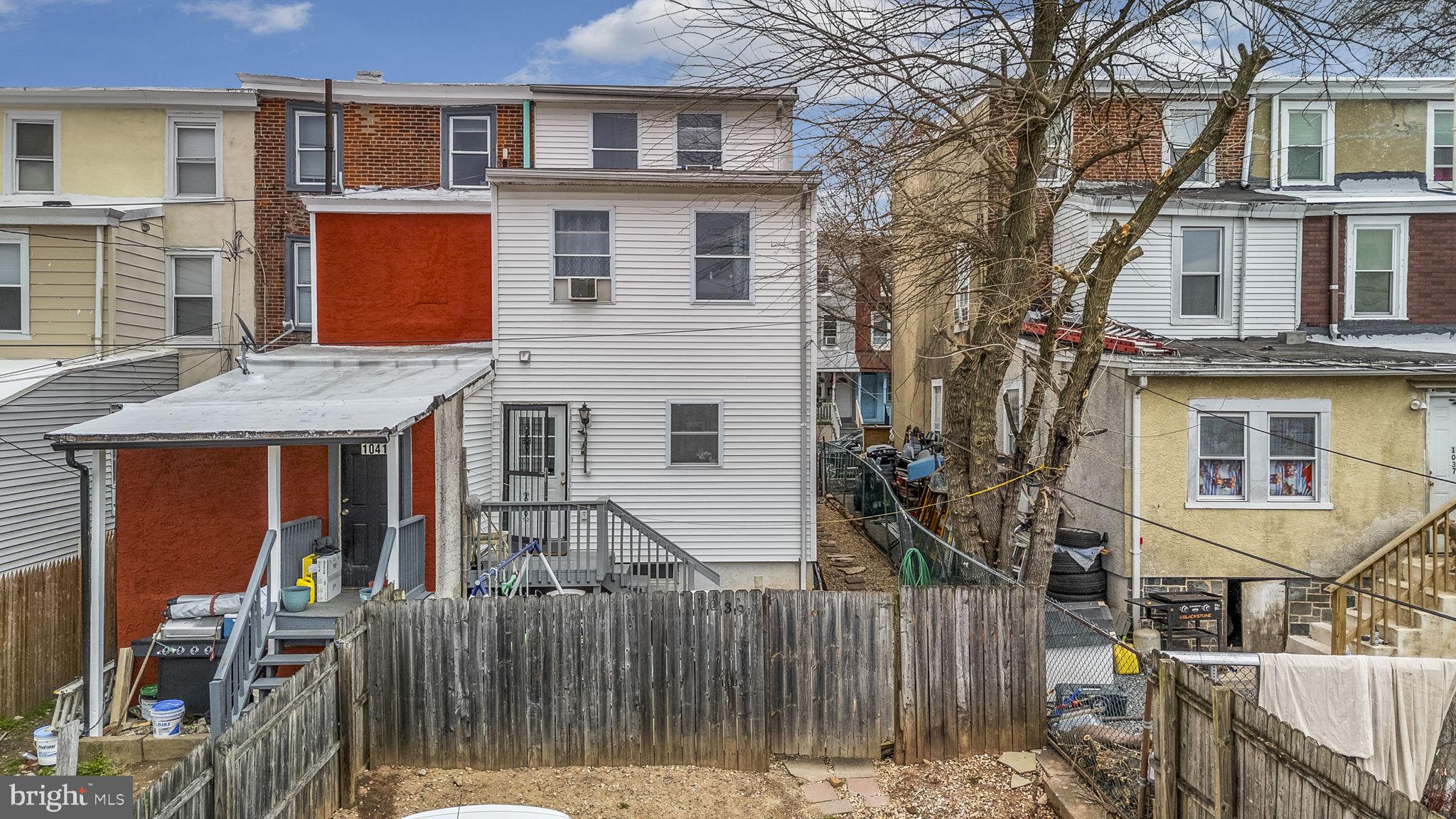 NORRISTOWN - Residential