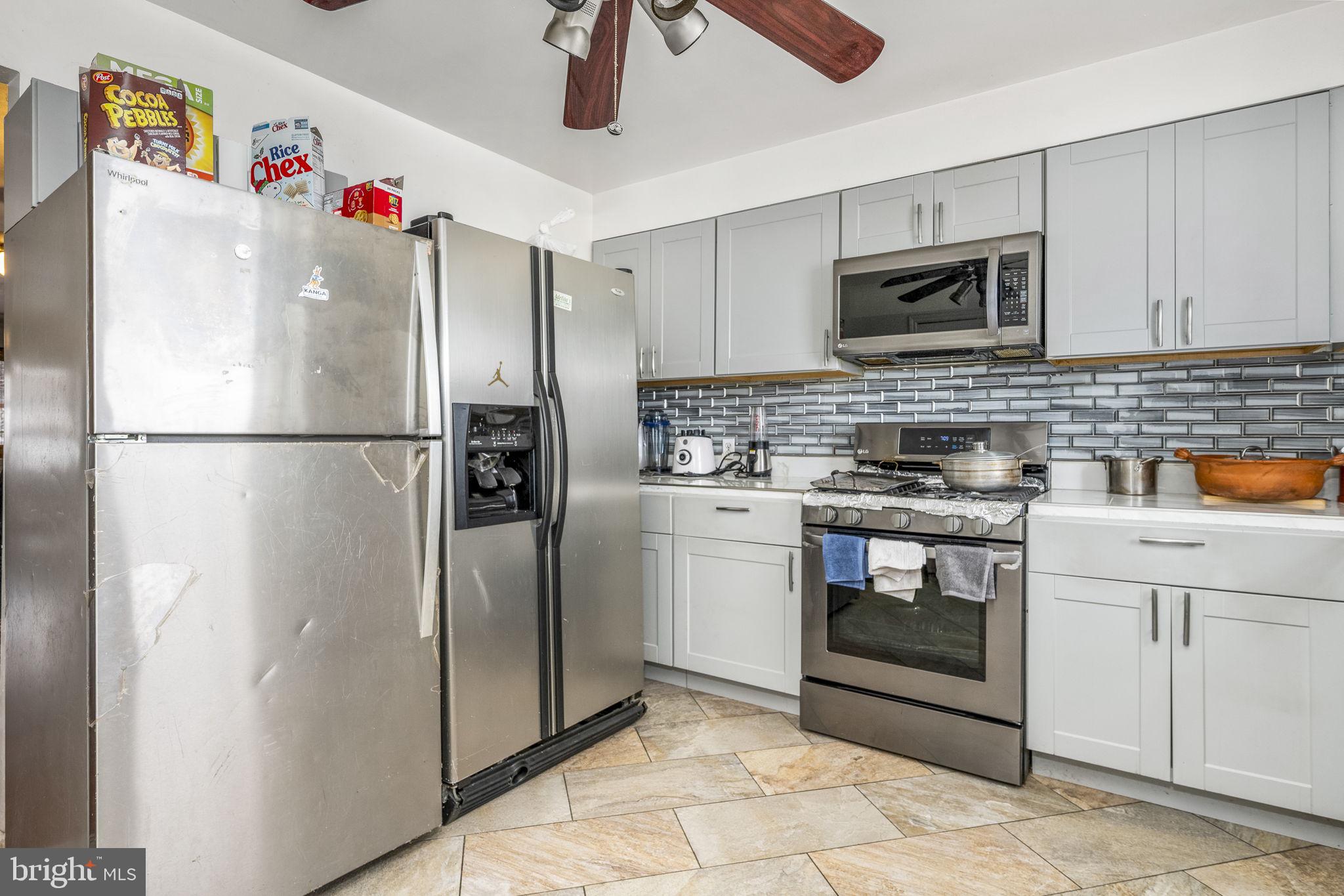 NORRISTOWN - Residential