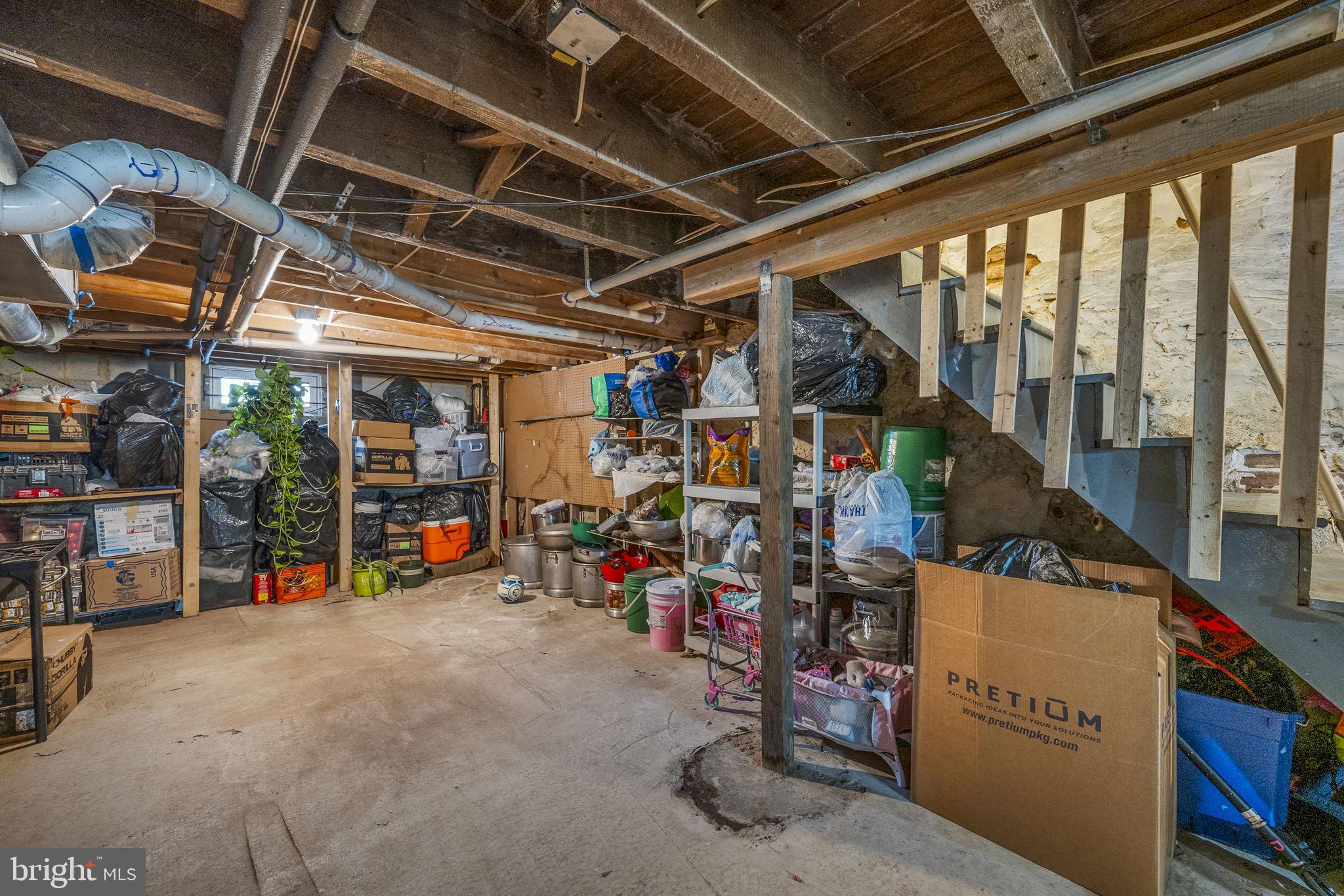 NORRISTOWN - Residential