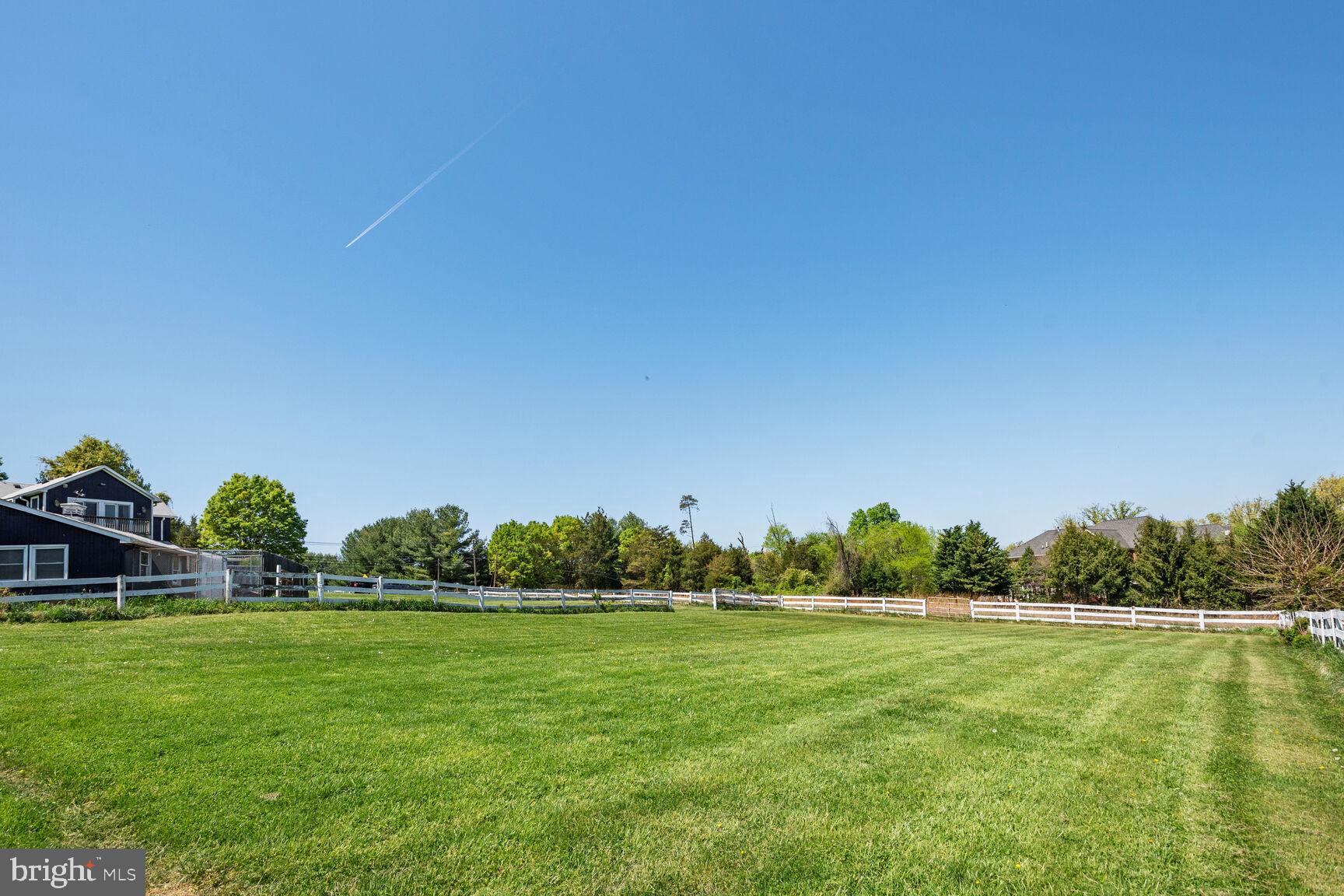 DARNESTOWN OUTSIDE - Residential