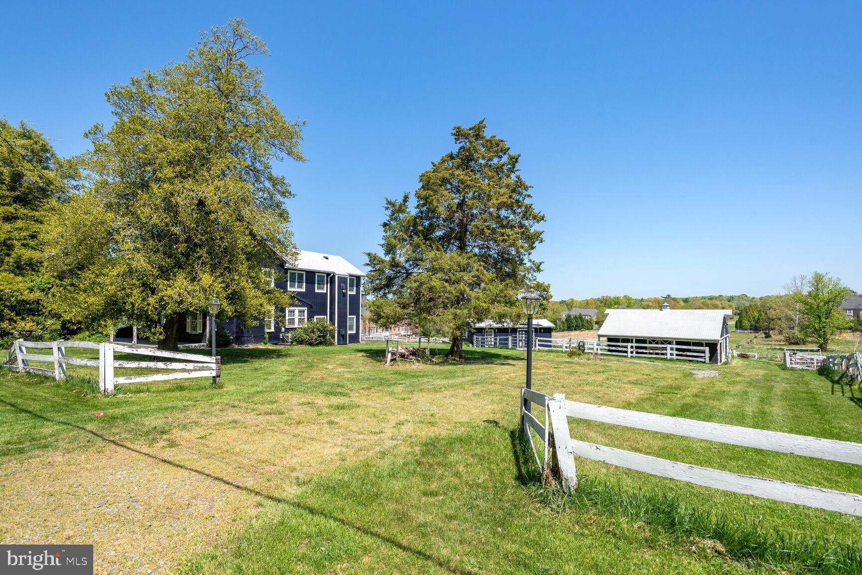 DARNESTOWN OUTSIDE - Residential