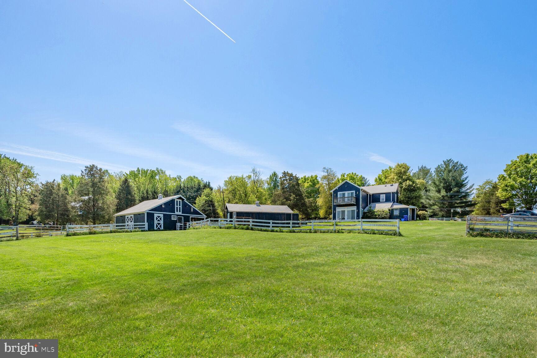 DARNESTOWN OUTSIDE - Residential