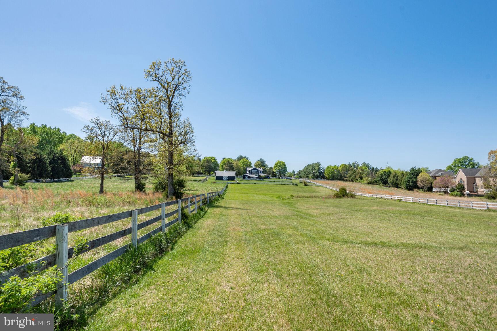 DARNESTOWN OUTSIDE - Residential