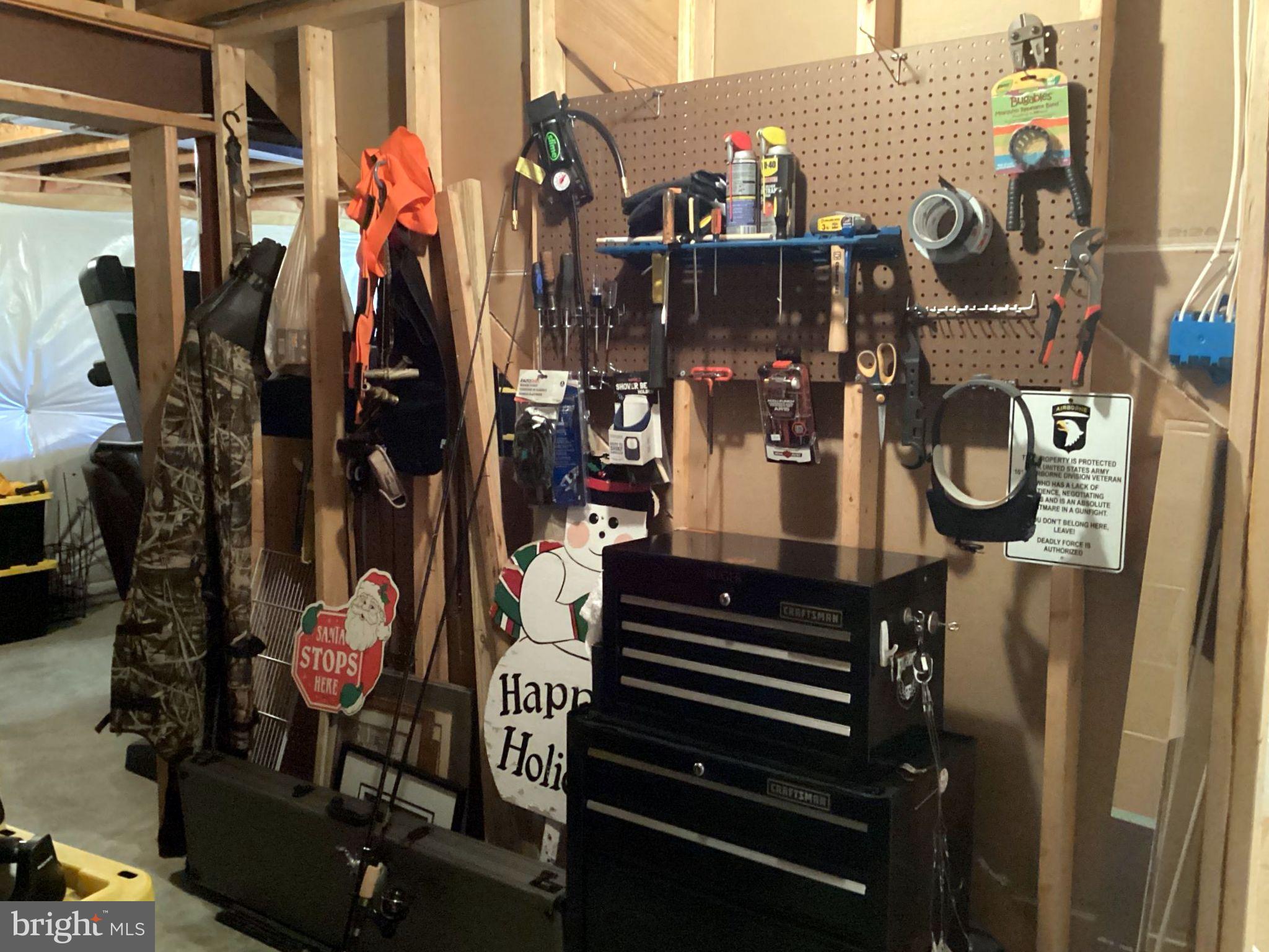 BACK CREEK WOODS - Residential