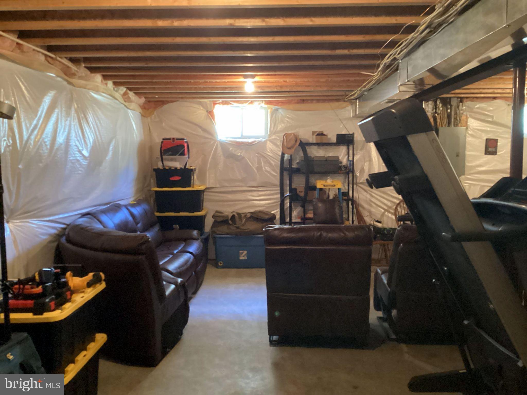 BACK CREEK WOODS - Residential