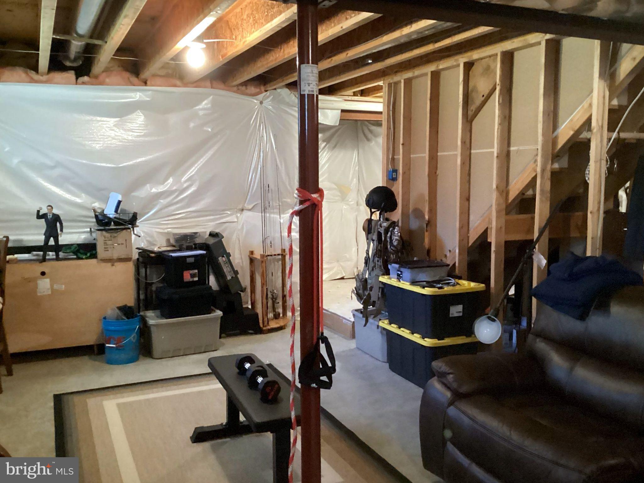 BACK CREEK WOODS - Residential