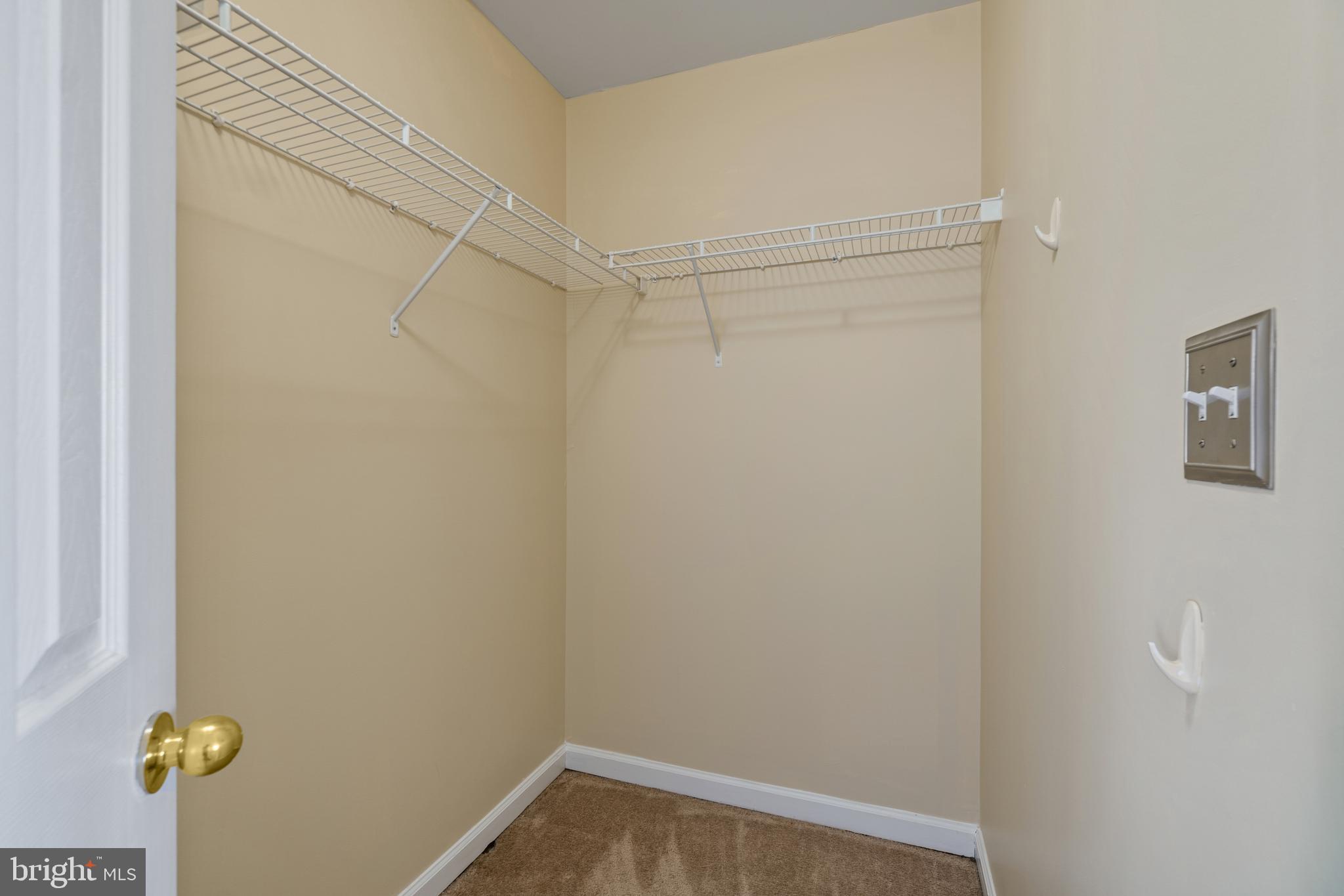 EATON SQUARE - Residential