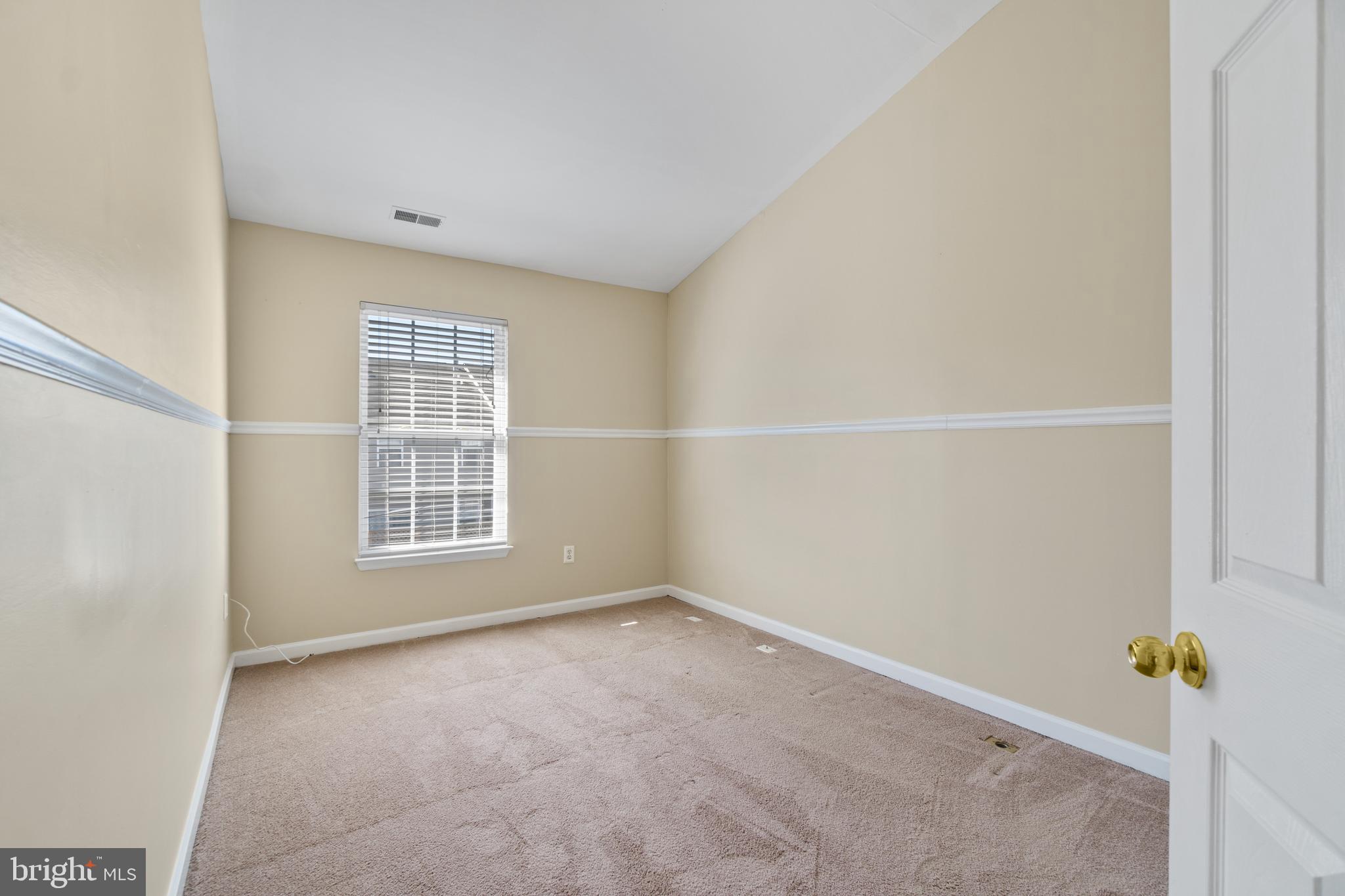 EATON SQUARE - Residential