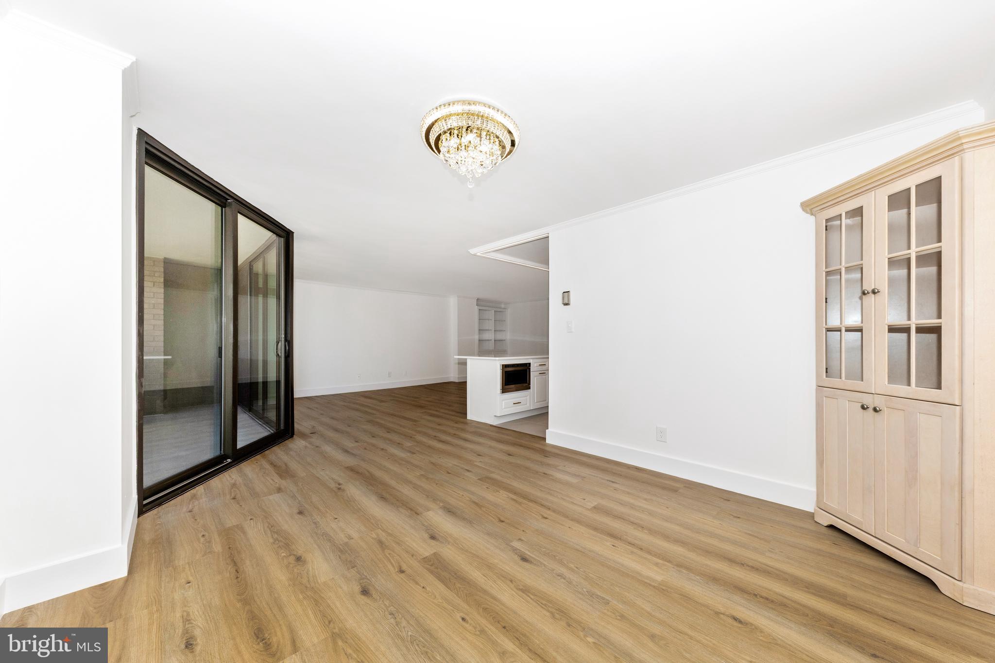 FRIENDSHIP HEIGHTS - Residential