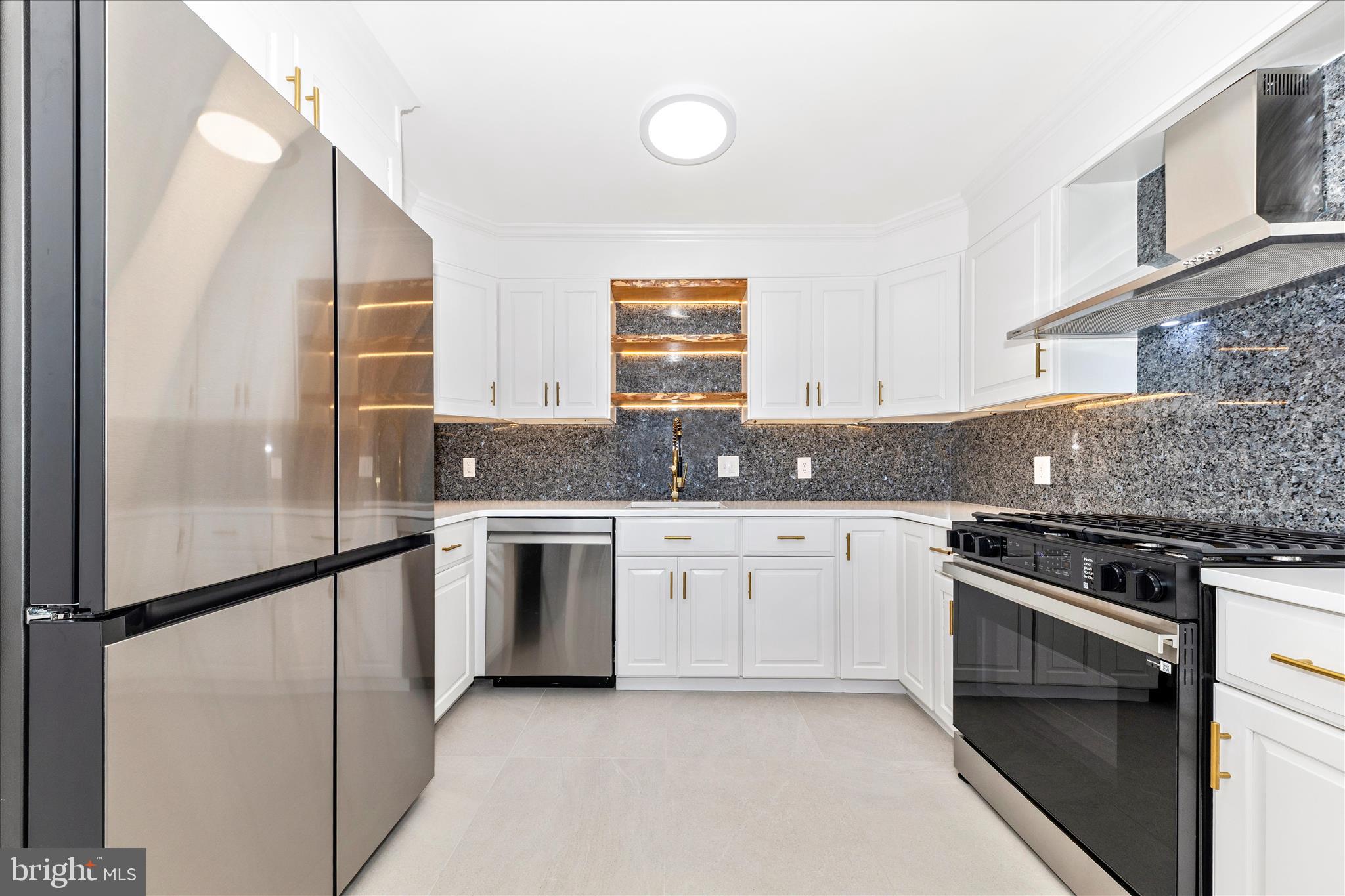 FRIENDSHIP HEIGHTS - Residential