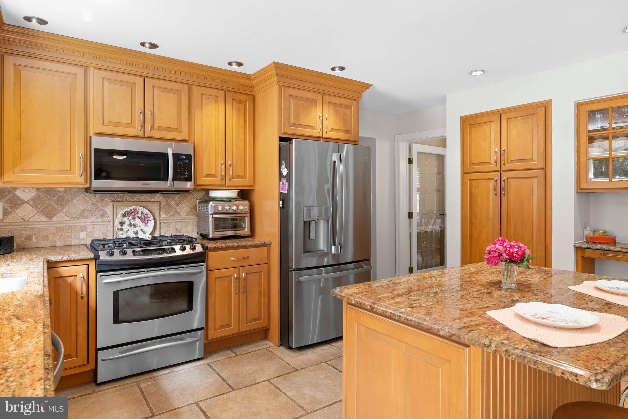 SPRINGFIELD - Residential