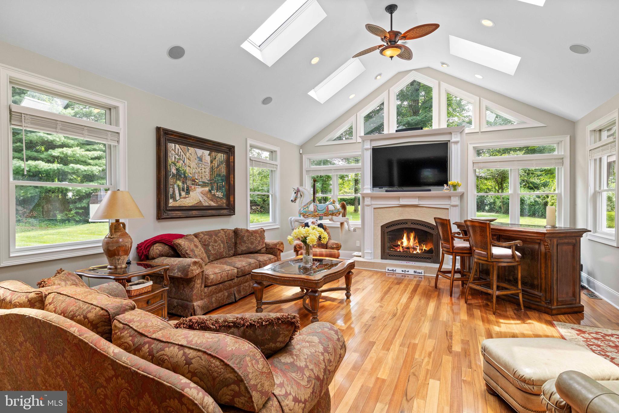 SPRINGFIELD - Residential