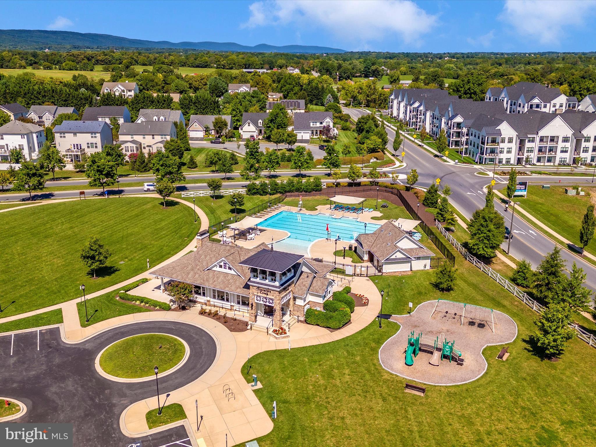 TUSCARORA CREEK - Residential