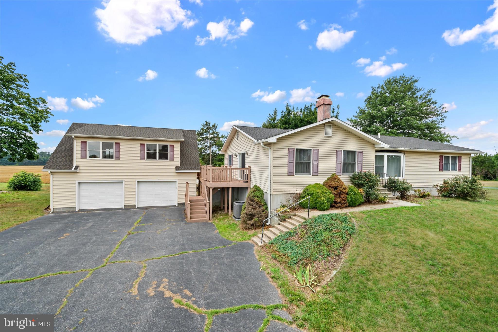 1285 TUXWARD ROAD