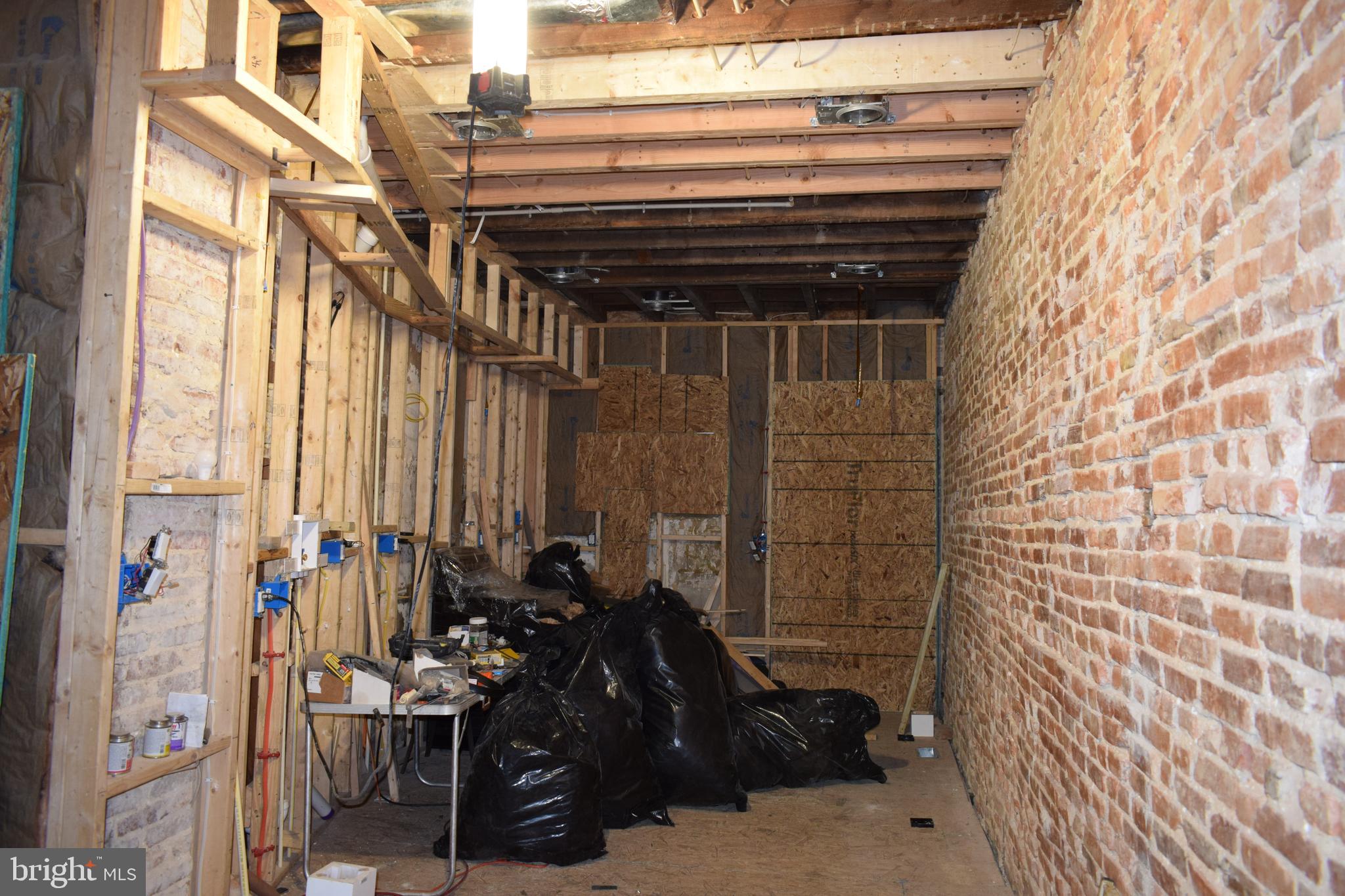 EASTERWOOD - Residential