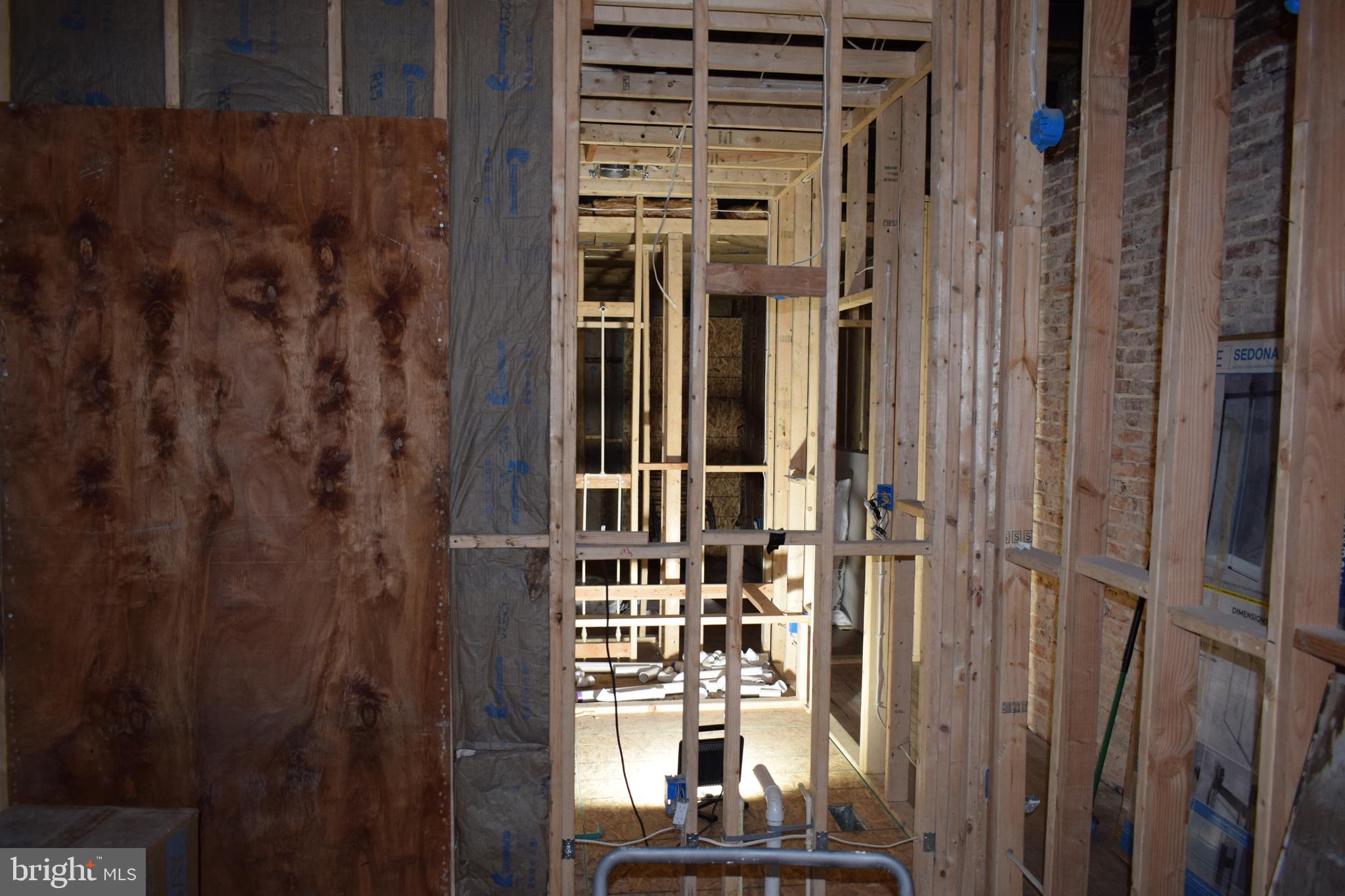 EASTERWOOD - Residential