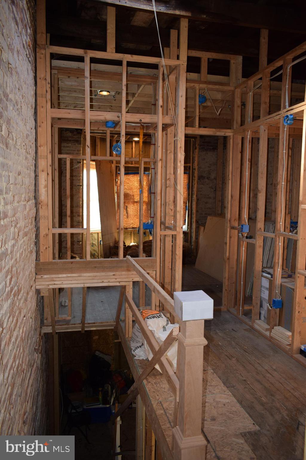 EASTERWOOD - Residential