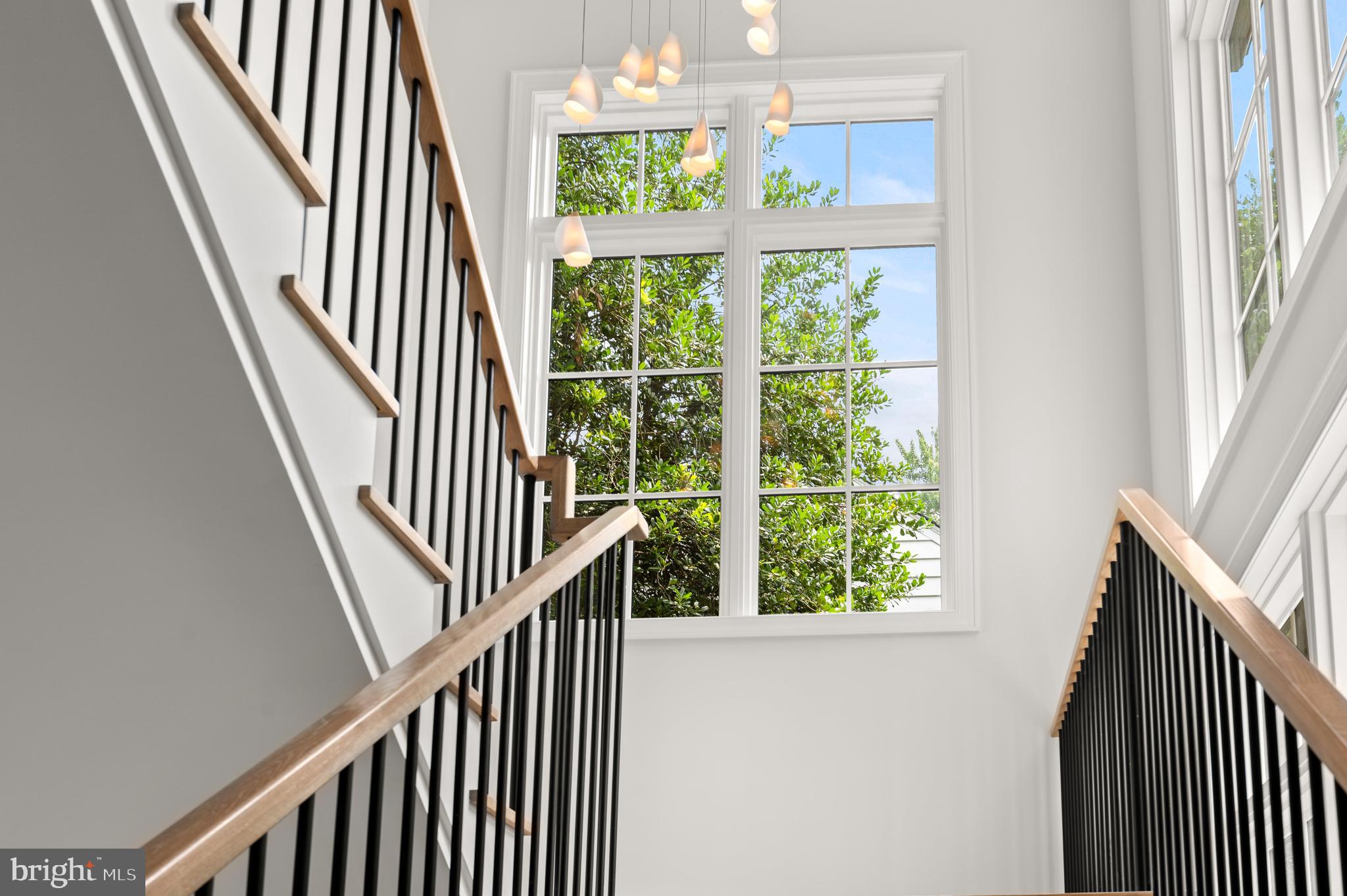 SPRING VALLEY - Residential