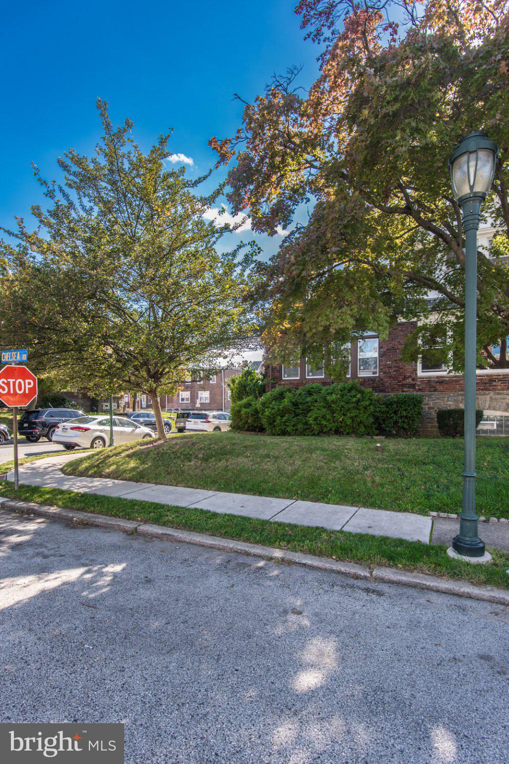 1700 CHELSEA ROAD