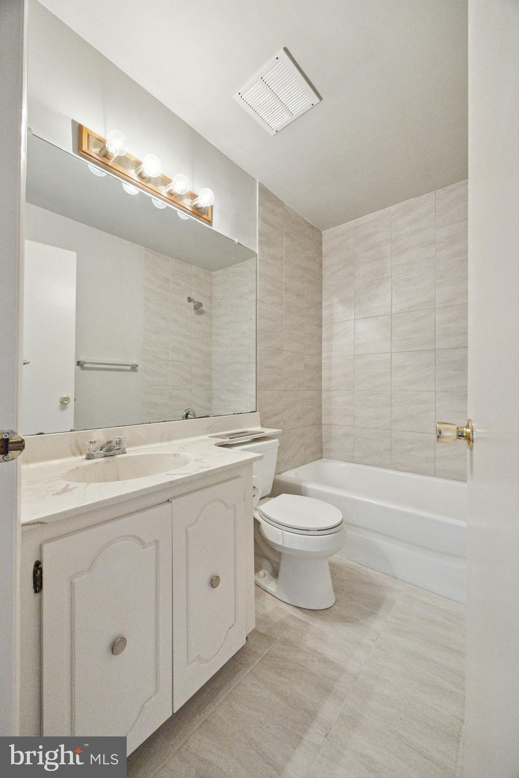 MORGANDALE CONDO - Residential